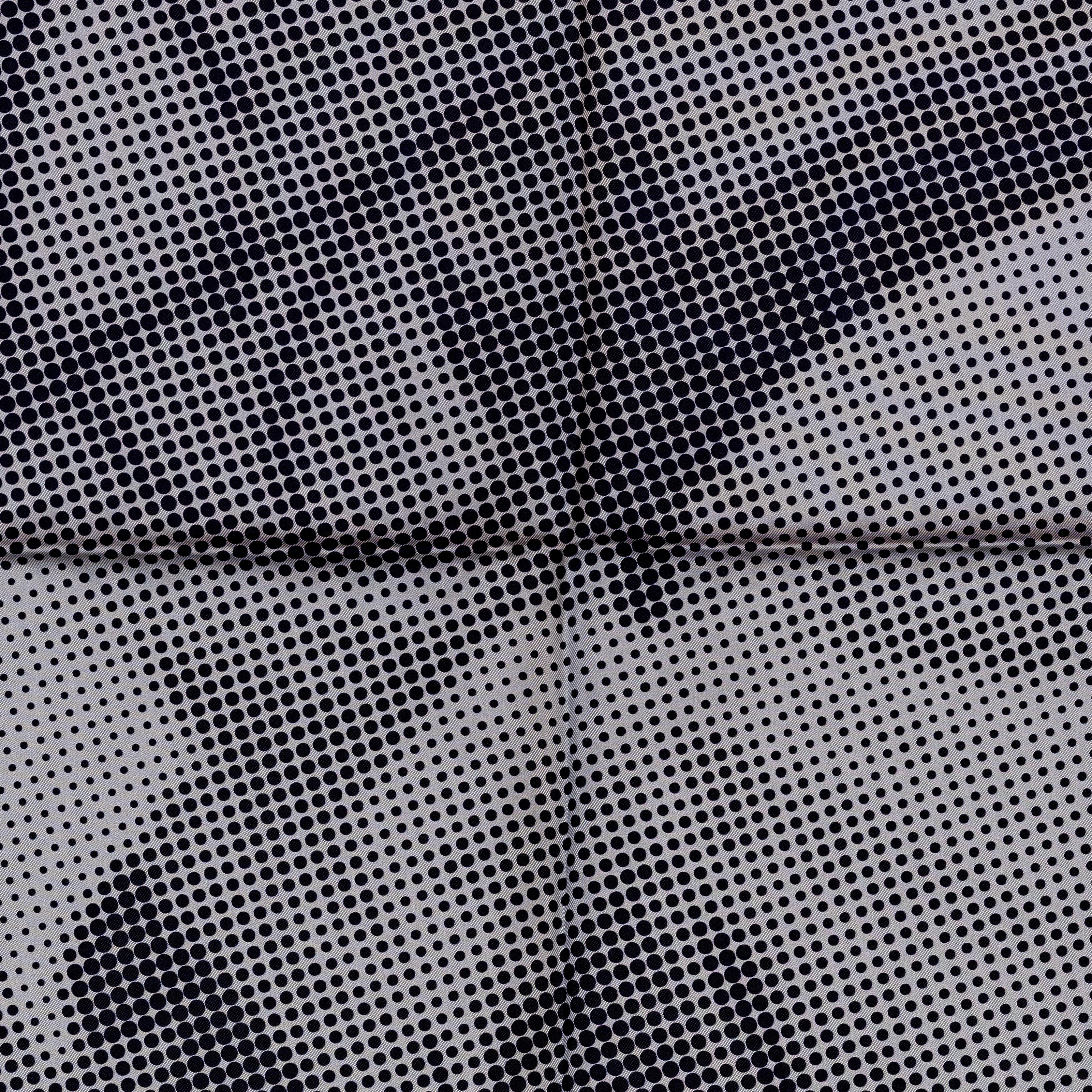 Echarpe en soie Hermes Le Saut H - Purple - New / Store Tag en vente 2