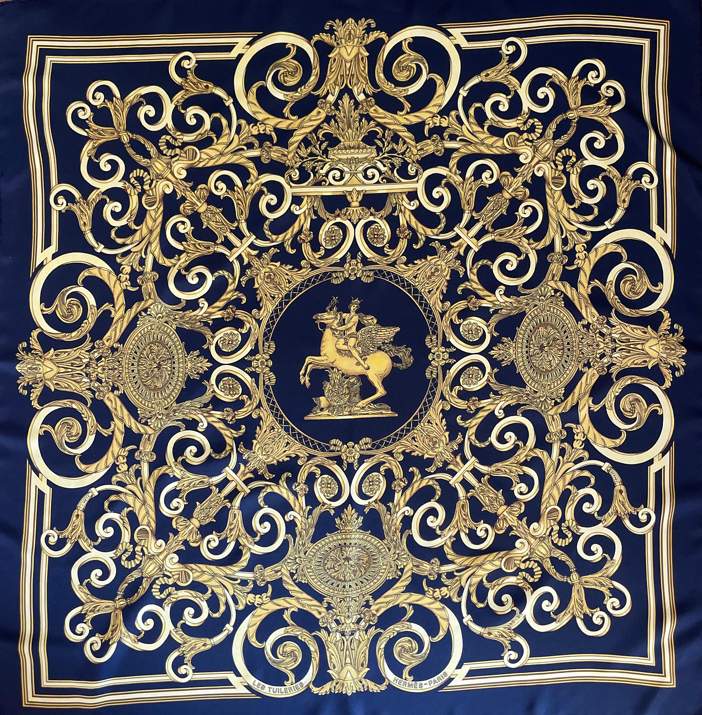 Please note this item is in good condition with minor wear consistent with age and use. This beautiful scarf was designed by Joachim Metz in 1990, with no reedition this is a really sought after piece among collectors and brands enthusiast. The