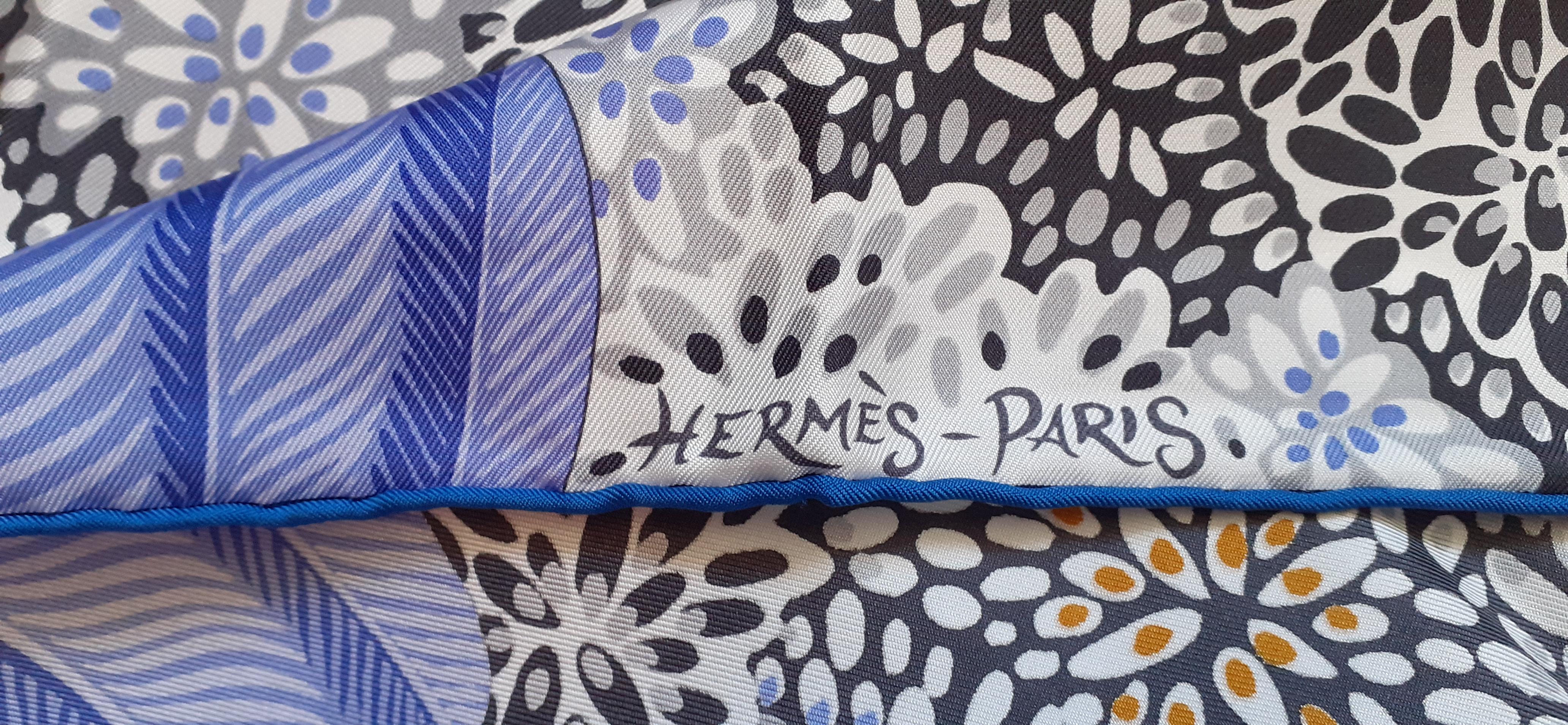 Hermès Silk Scarf L'Esprit De La Forêt Butterfly Black Blue 90 cm 1