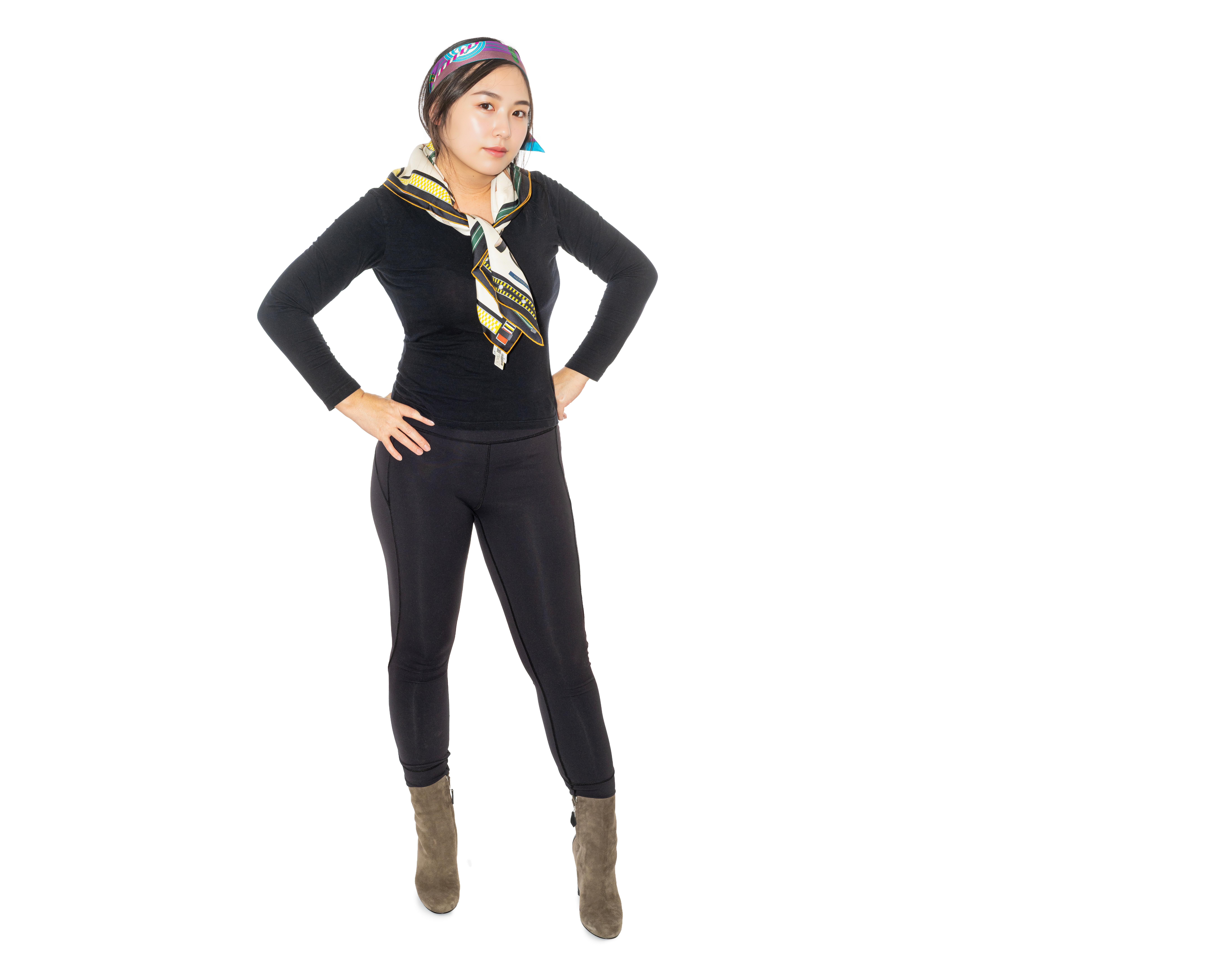 Pañuelo de seda Hermes Lettres Équestres - Crème - Jaune - Nueva Etiqueta de la Tienda en venta 1