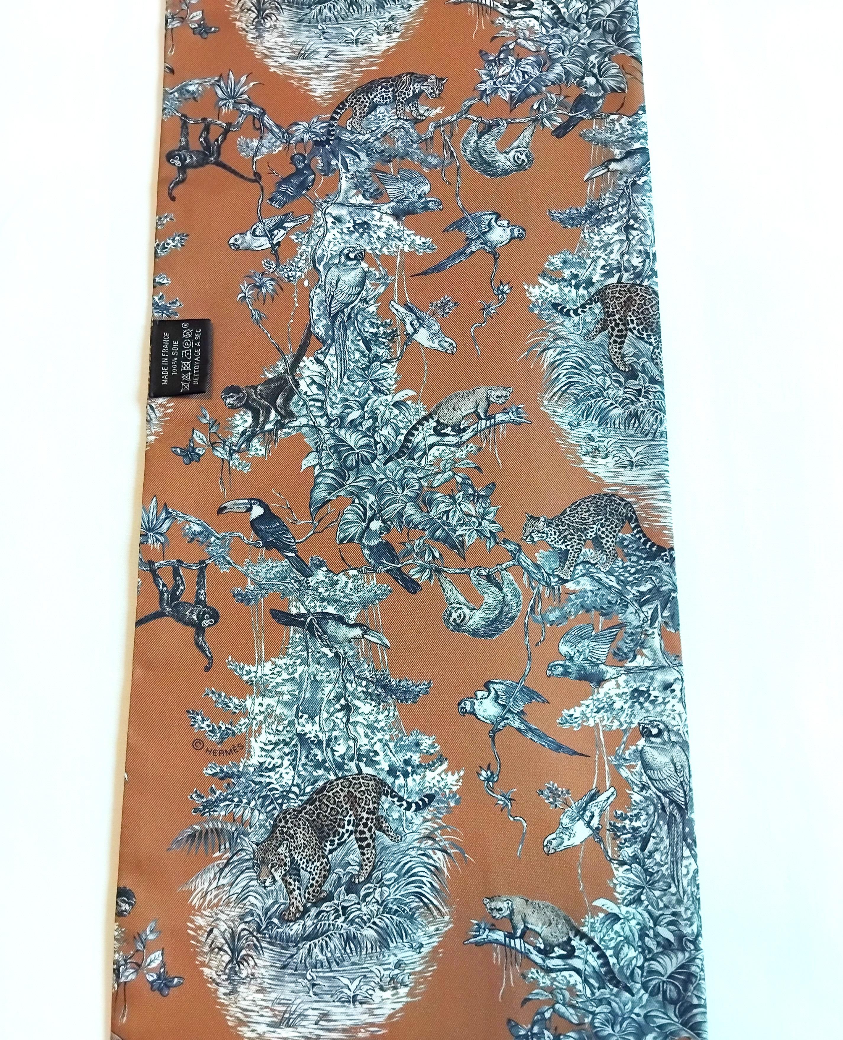 Foulard en soie Hermès Maxi Twilly Cut Equateur Robert Dallet  en vente 5