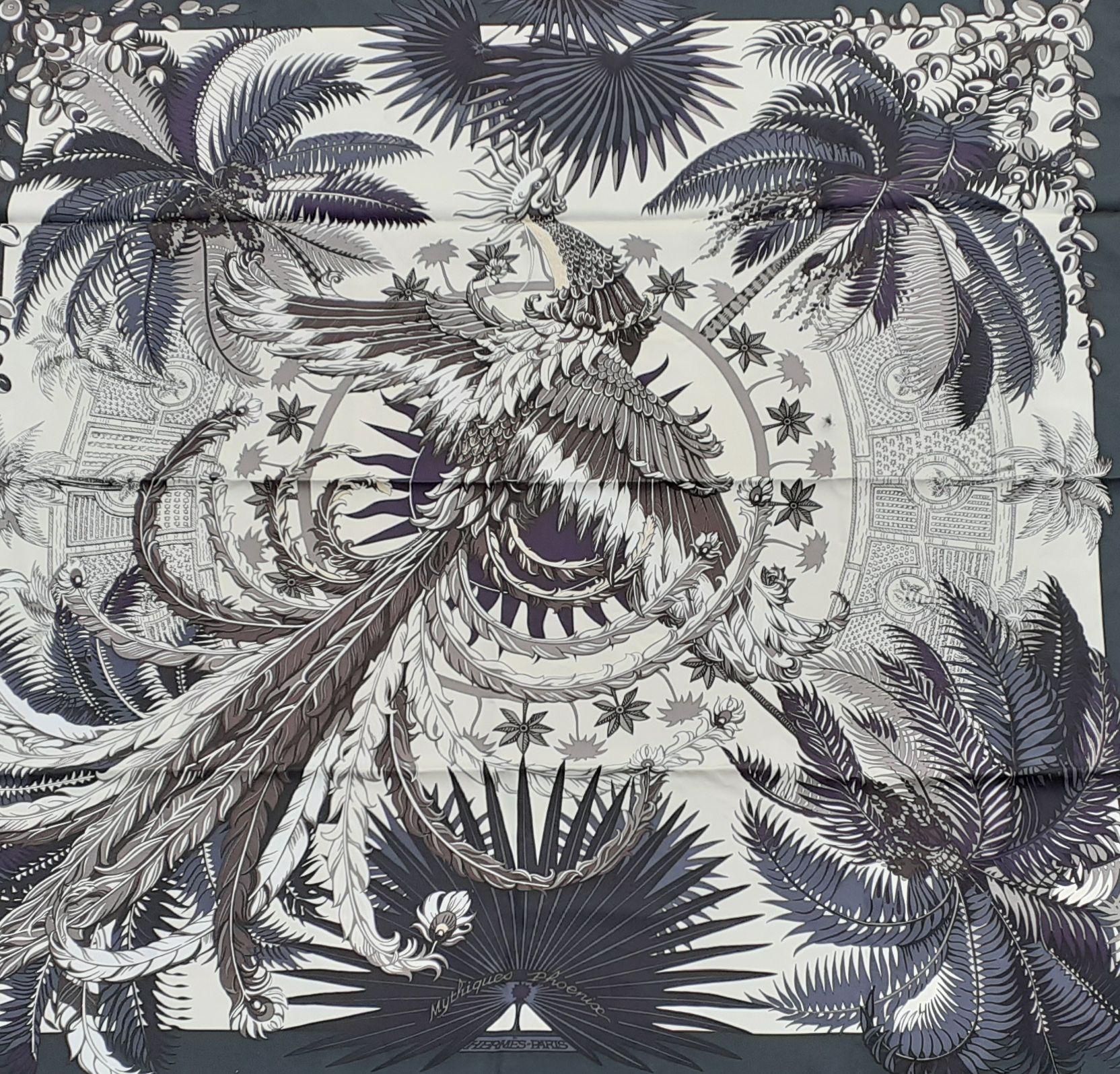 Noir Hermès Foulard en soie Mythiques Phoenix Gris Vanille Aubergine GRAIL COLORWAY 90 cm
