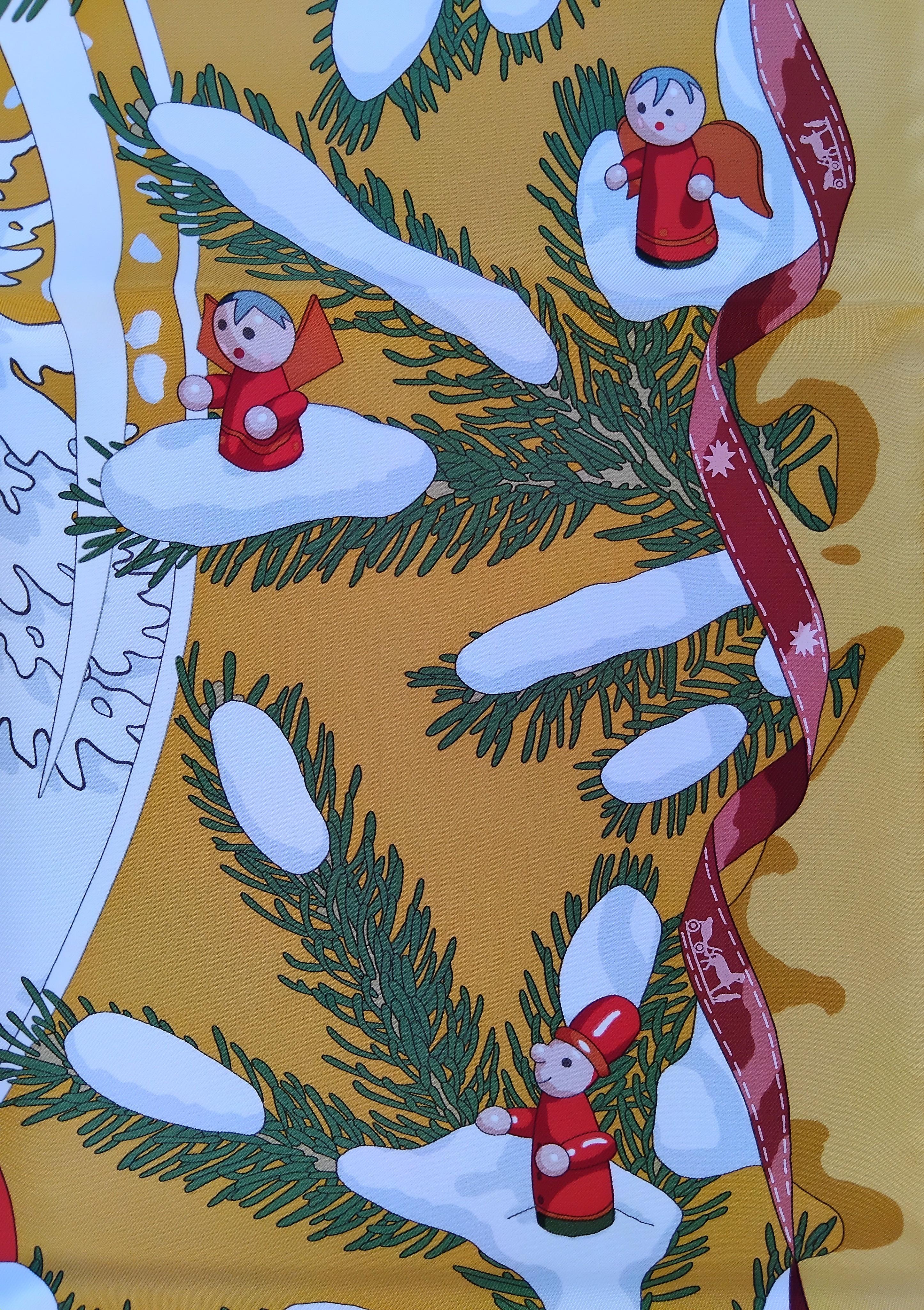 Pañuelo de seda Hermès Noel au 24 Faubourg Bola de nieve de Navidad Naranja en venta 16