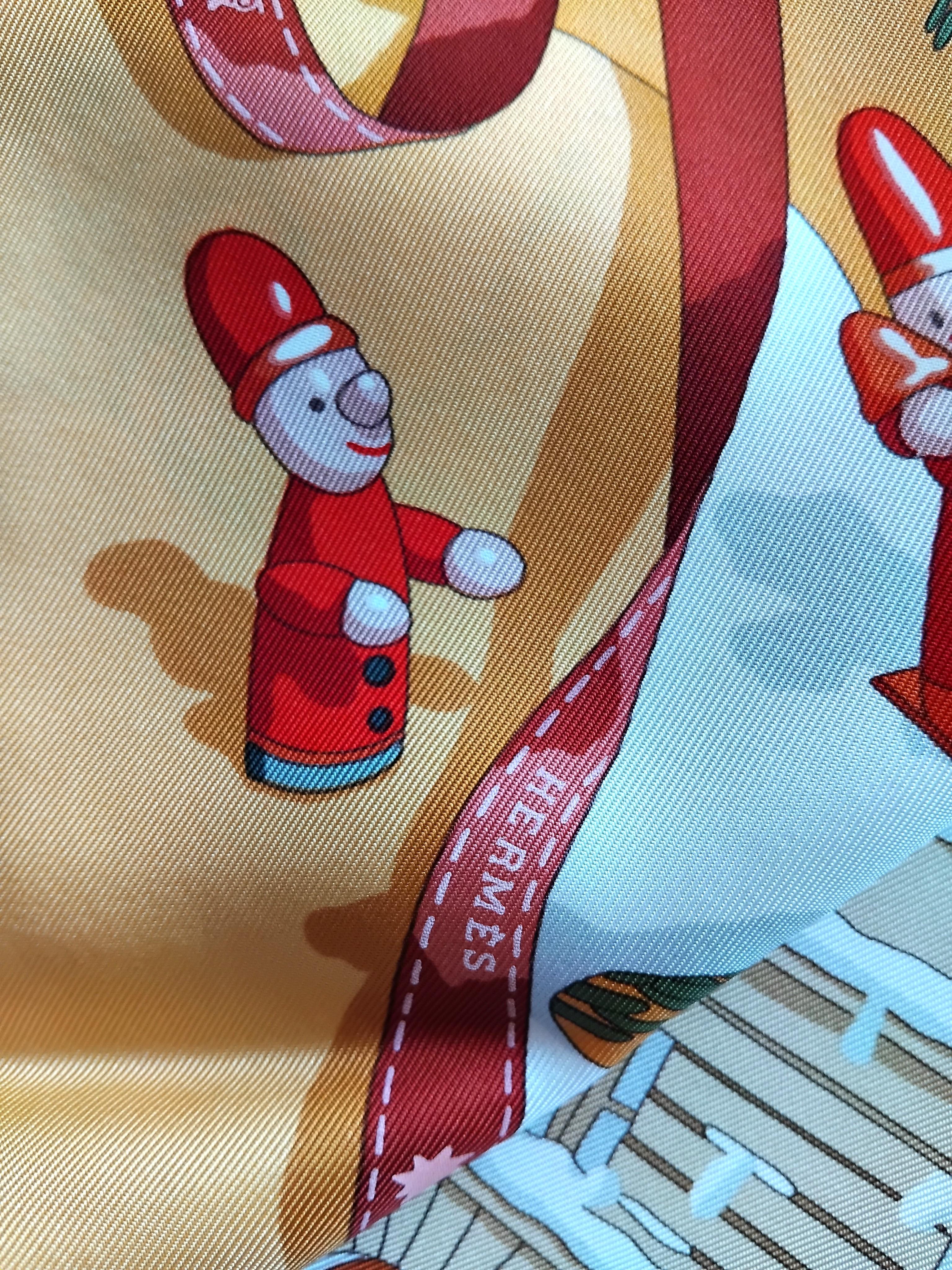 Pañuelo de seda Hermès Noel au 24 Faubourg Bola de nieve de Navidad Naranja en venta 3