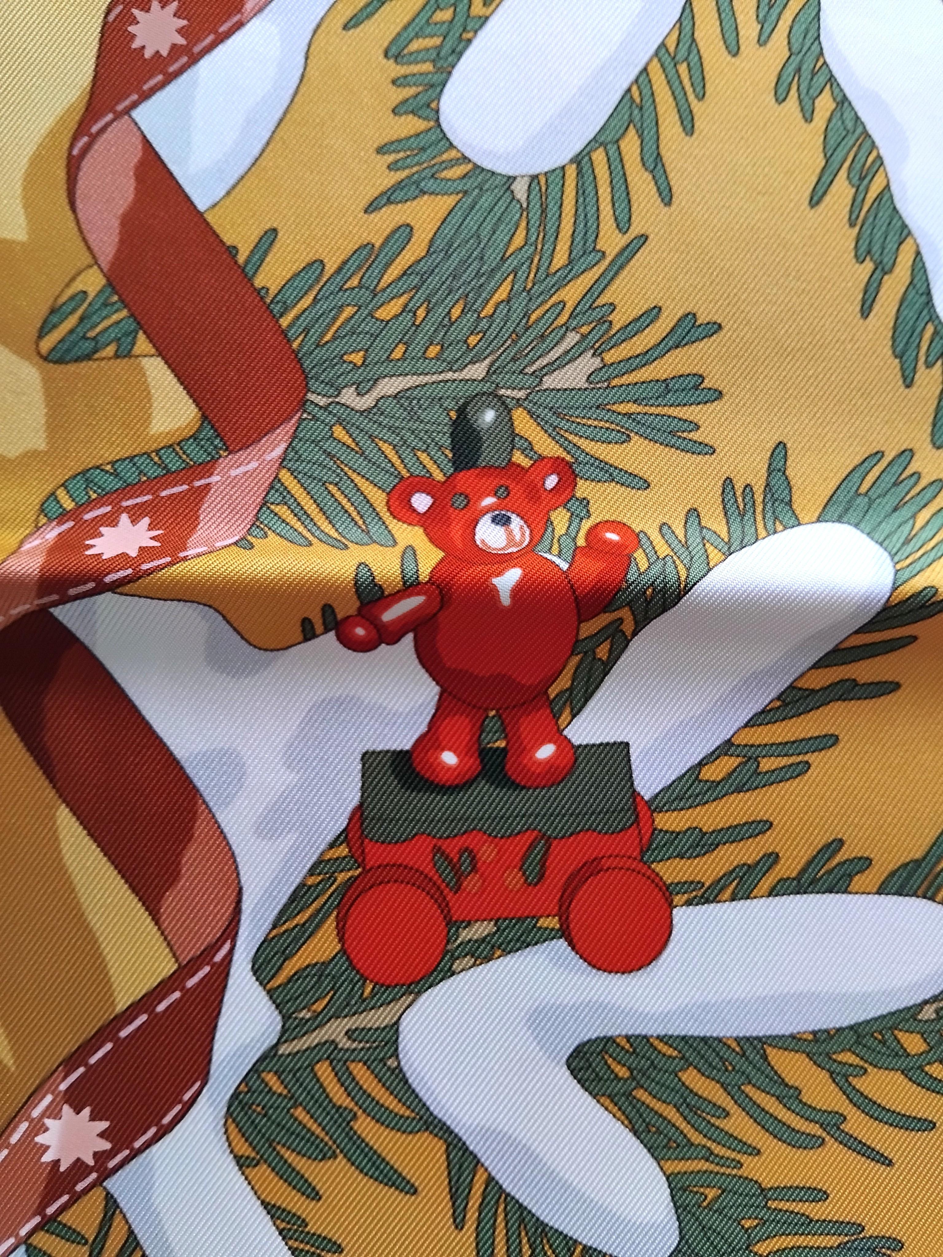 Pañuelo de seda Hermès Noel au 24 Faubourg Bola de nieve de Navidad Naranja en venta 4