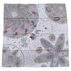 Hermès Silk Scarf Offrandes d'un jour Rybaltchenko Blanc Sepia Marron 90 cm