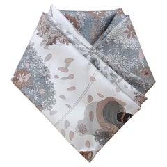 Hermès Silk Scarf Offrandes d'un jour Rybaltchenko Blanc Sepia Marron 90 cm