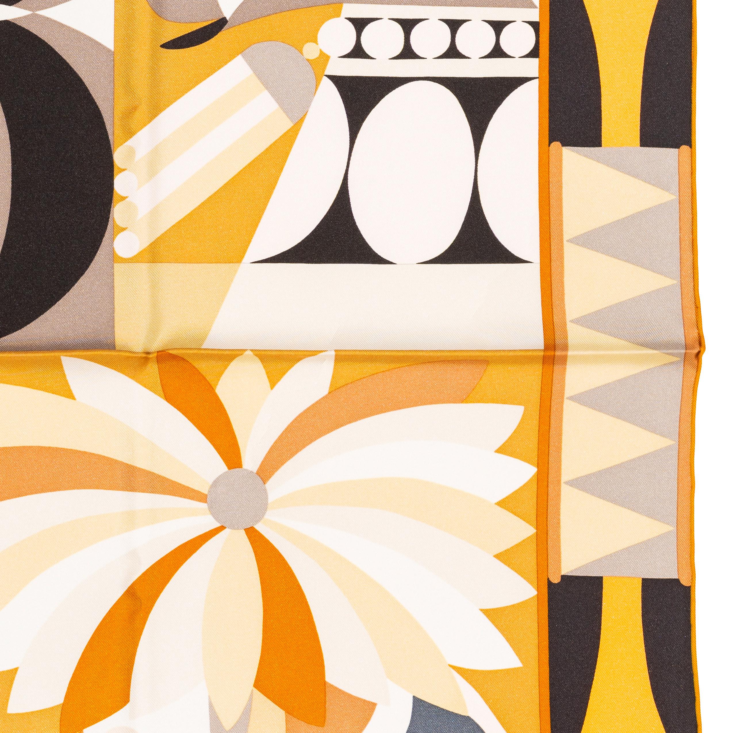 Pañuelo de Seda Hermes - Parade En Fanfare - Noir Caramel Gris - Nueva Etiqueta de Cuidado en venta 3