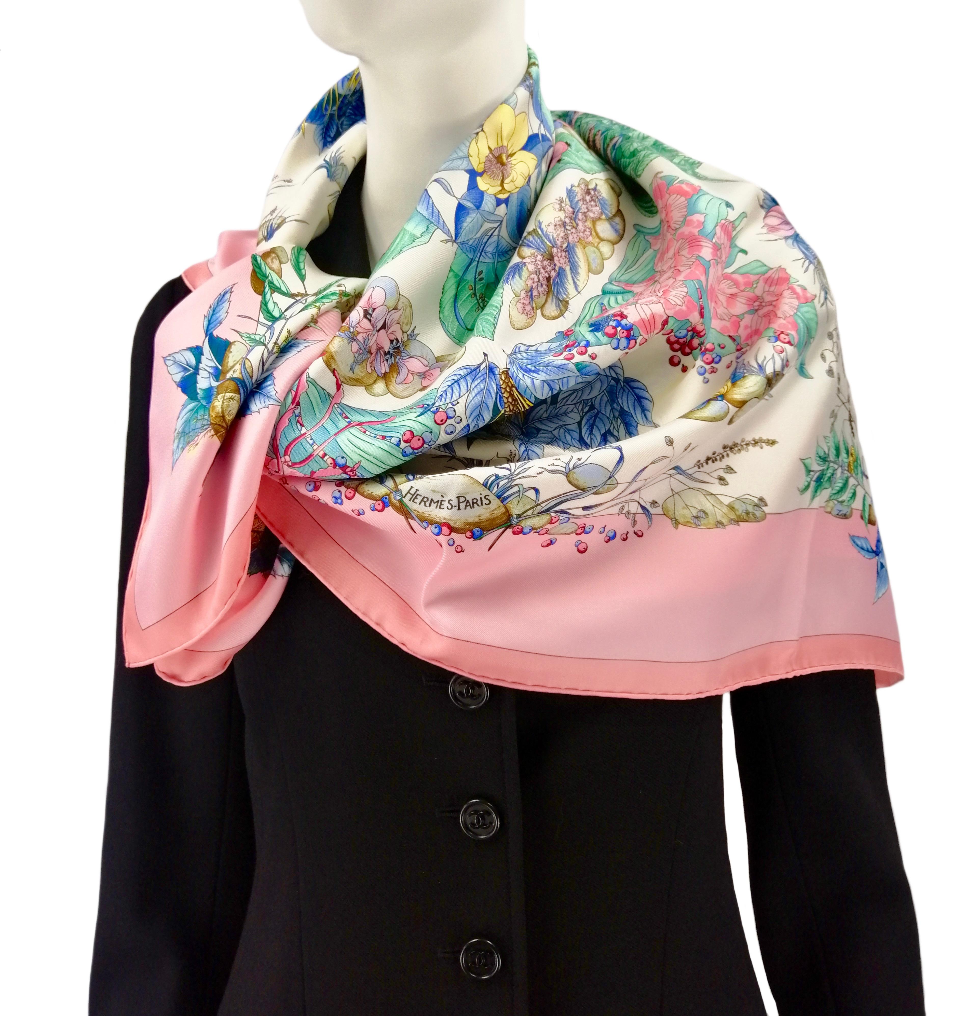 Gray Hermès  silk scarf Pythagore For Sale