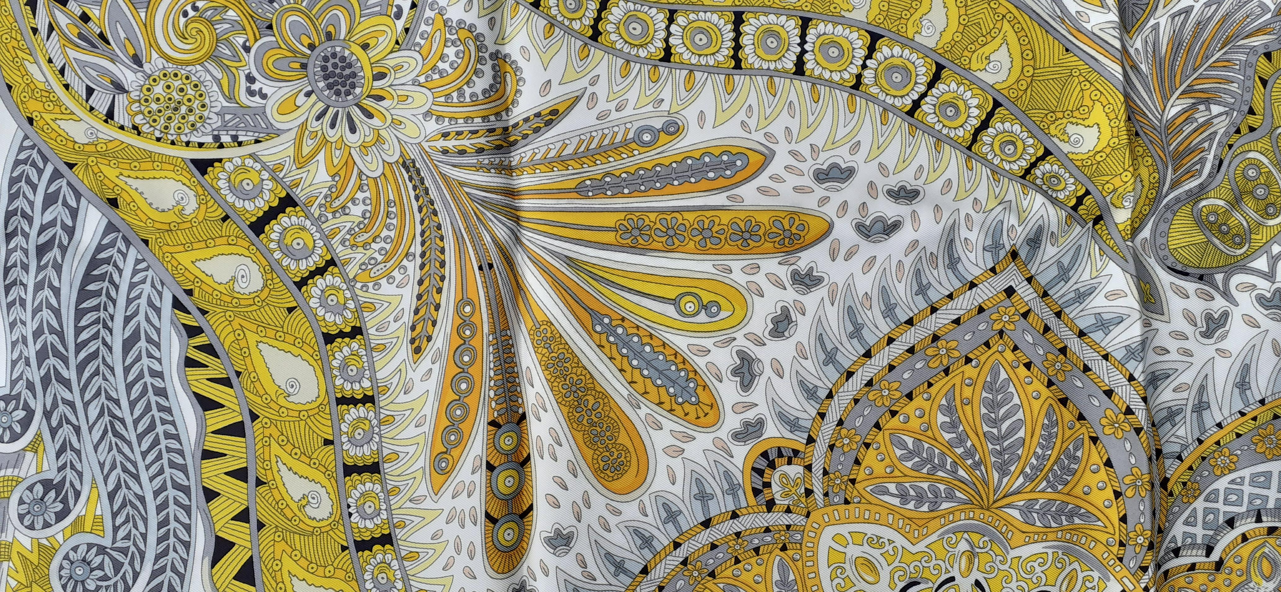 Hermès Silk Scarf Sous Le Jardin de la Maharani White Yellow Grey 90 cm 6
