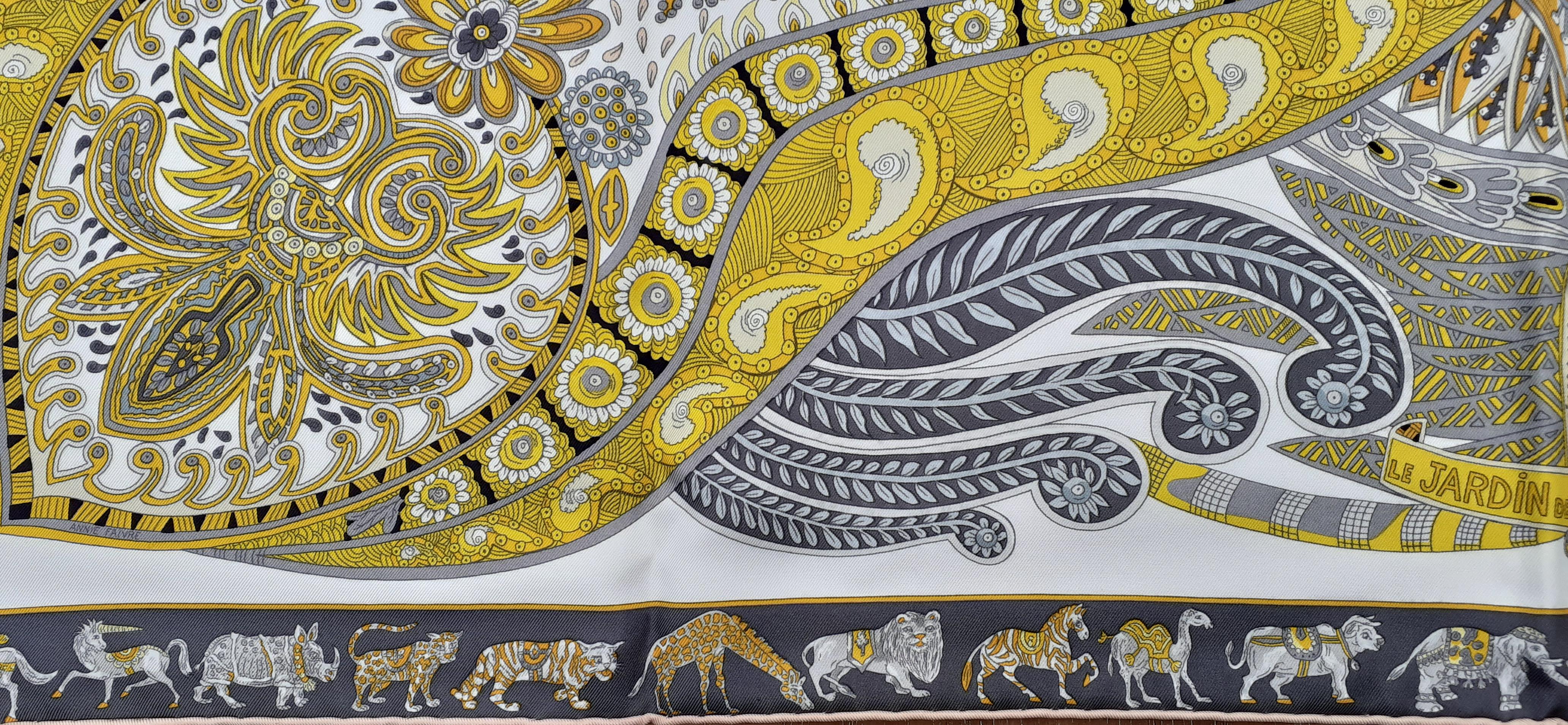 Gray Hermès Silk Scarf Sous Le Jardin de la Maharani White Yellow Grey 90 cm