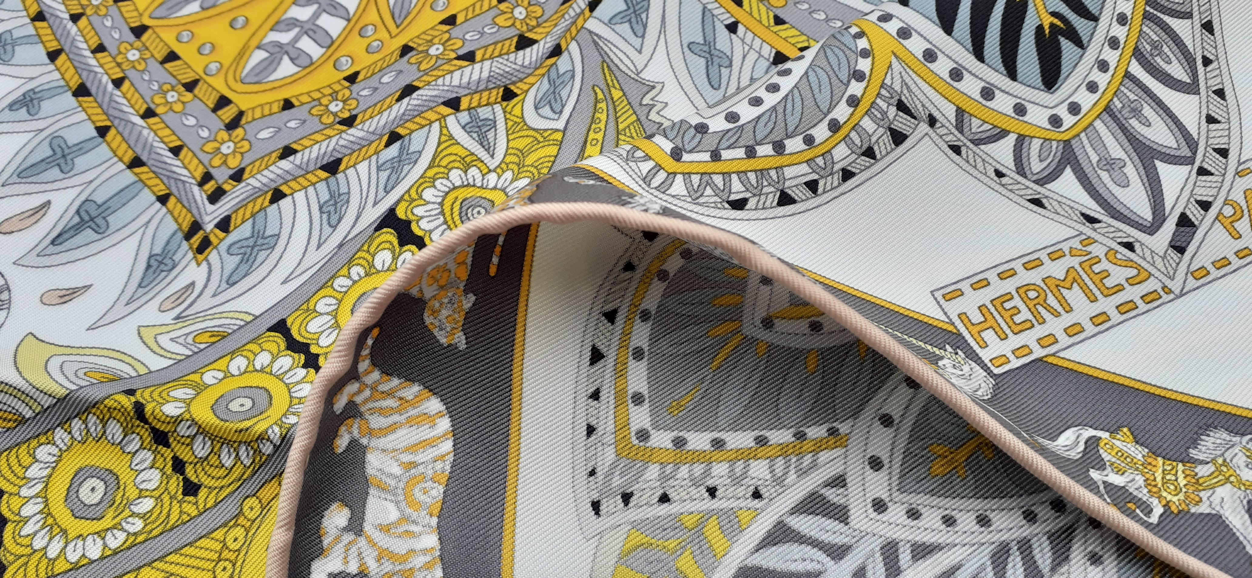 Hermès Silk Scarf Sous Le Jardin de la Maharani White Yellow Grey 90 cm 1