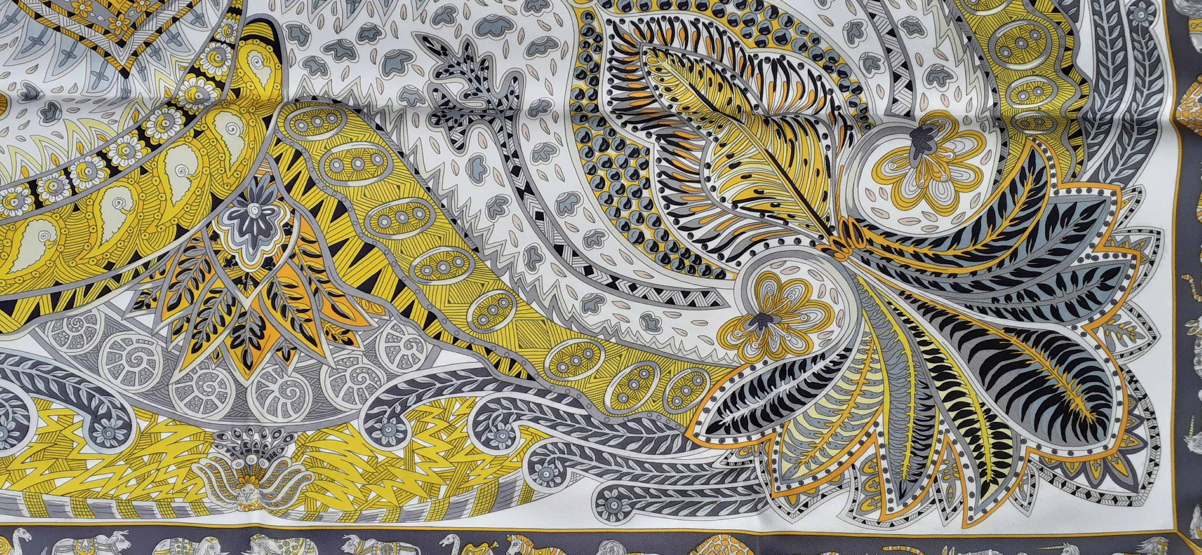 Hermès Silk Scarf Sous Le Jardin de la Maharani White Yellow Grey 90 cm 4