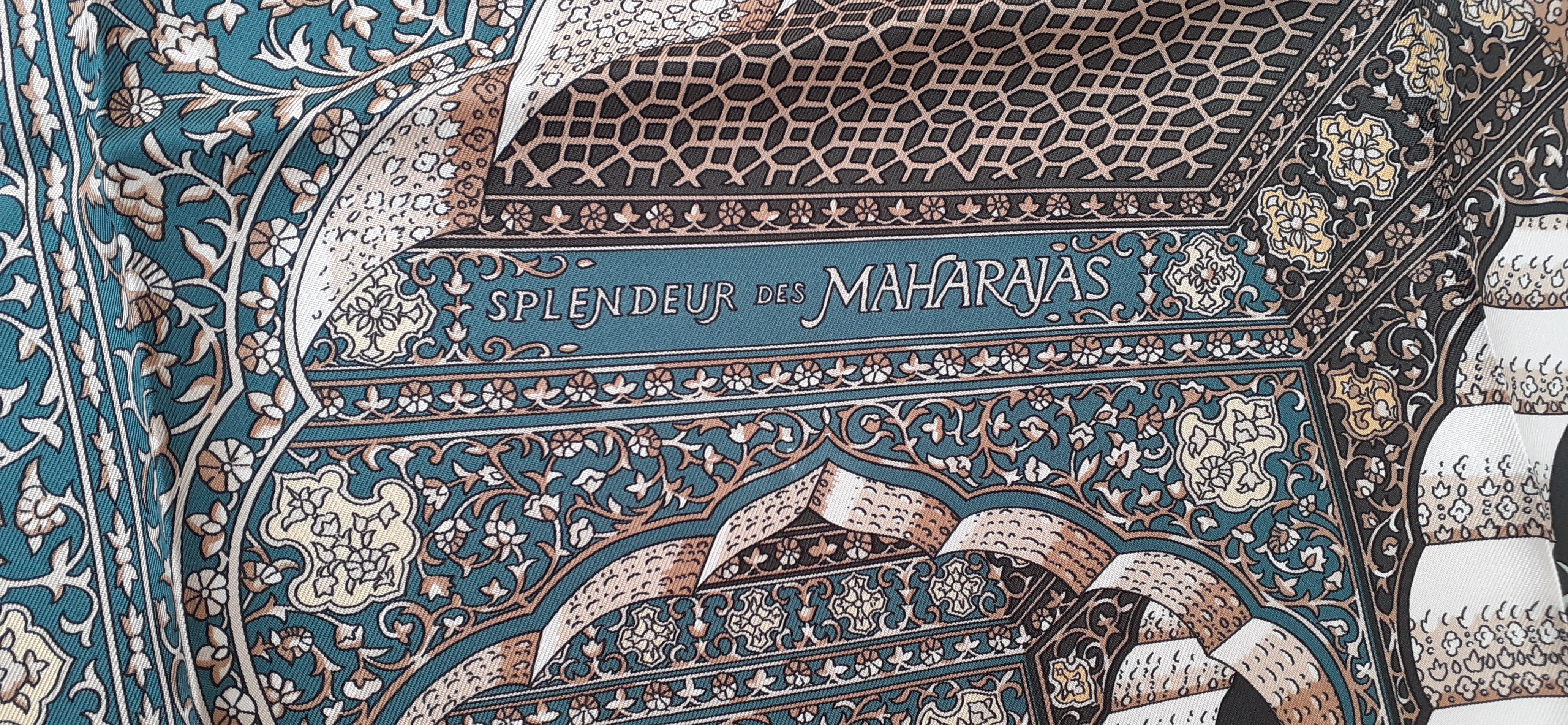 Hermès Silk Scarf Splendeur des Maharadjas Rare Colorway 90 cm 1