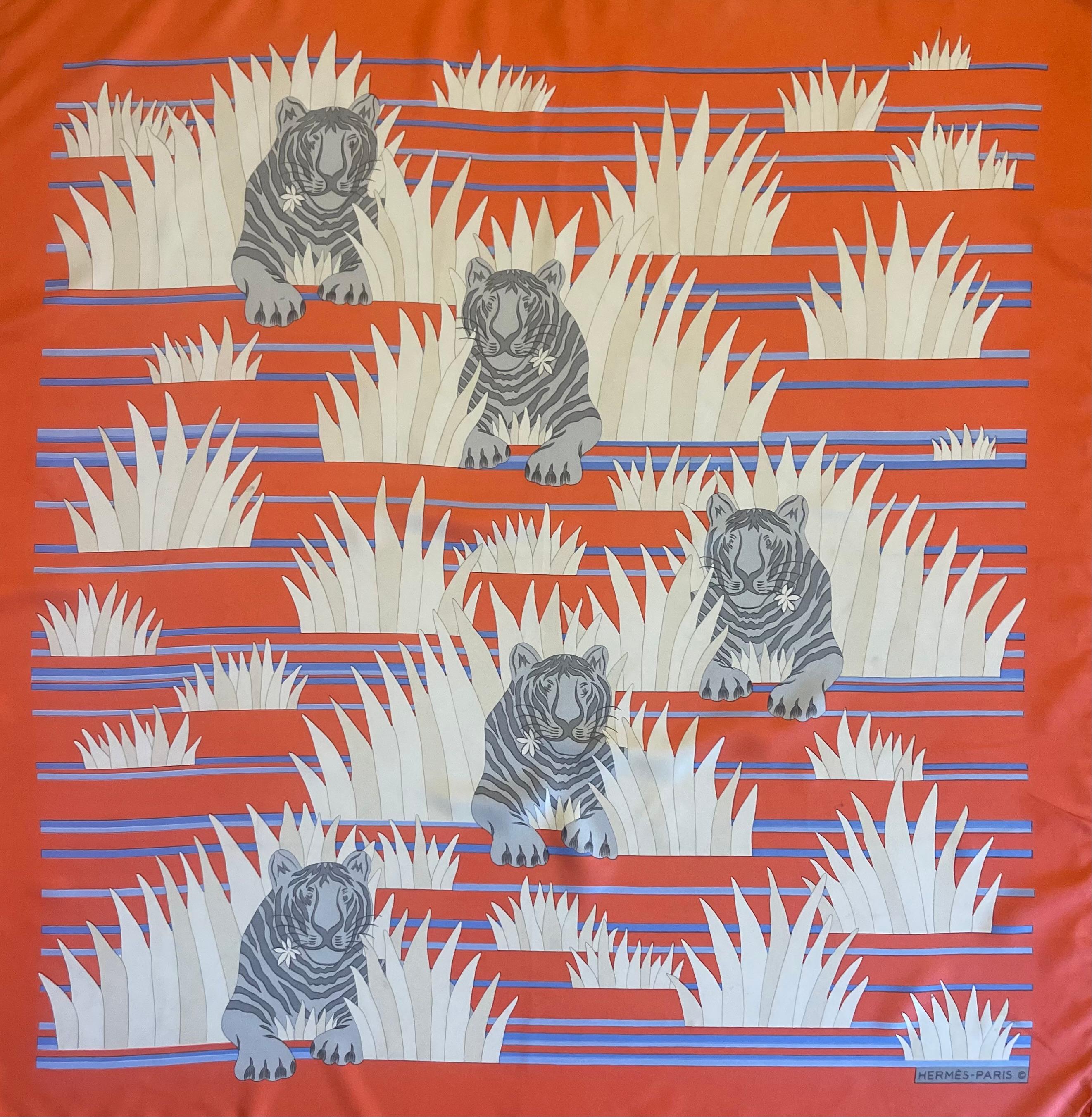 Beautiful silk scarf in good condition designed JOACHIM METZ in 1979, with only one edition this scarf has not been reissued making this a really sought after piece among collectors and brands enthusiasts. The design of this piece is beautiful and