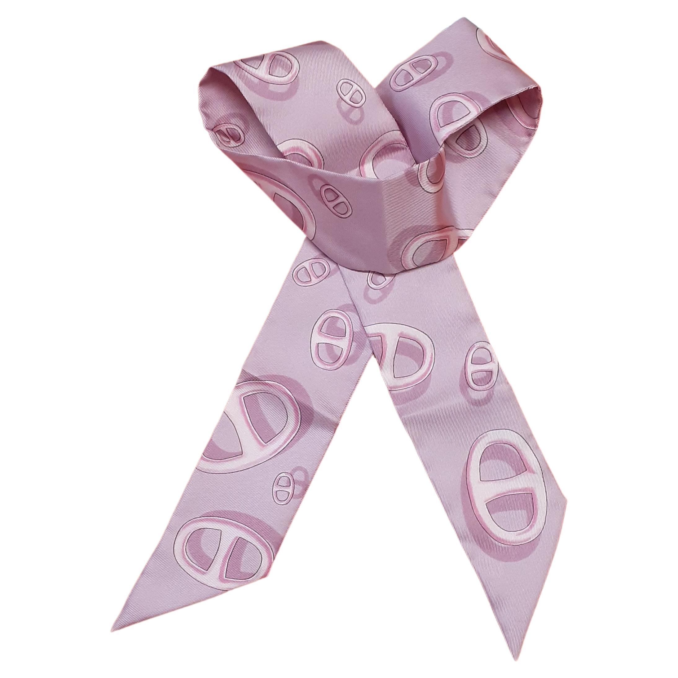 Hermès Silk Scarf Twilly Chaine d'Ancre Pink For Sale