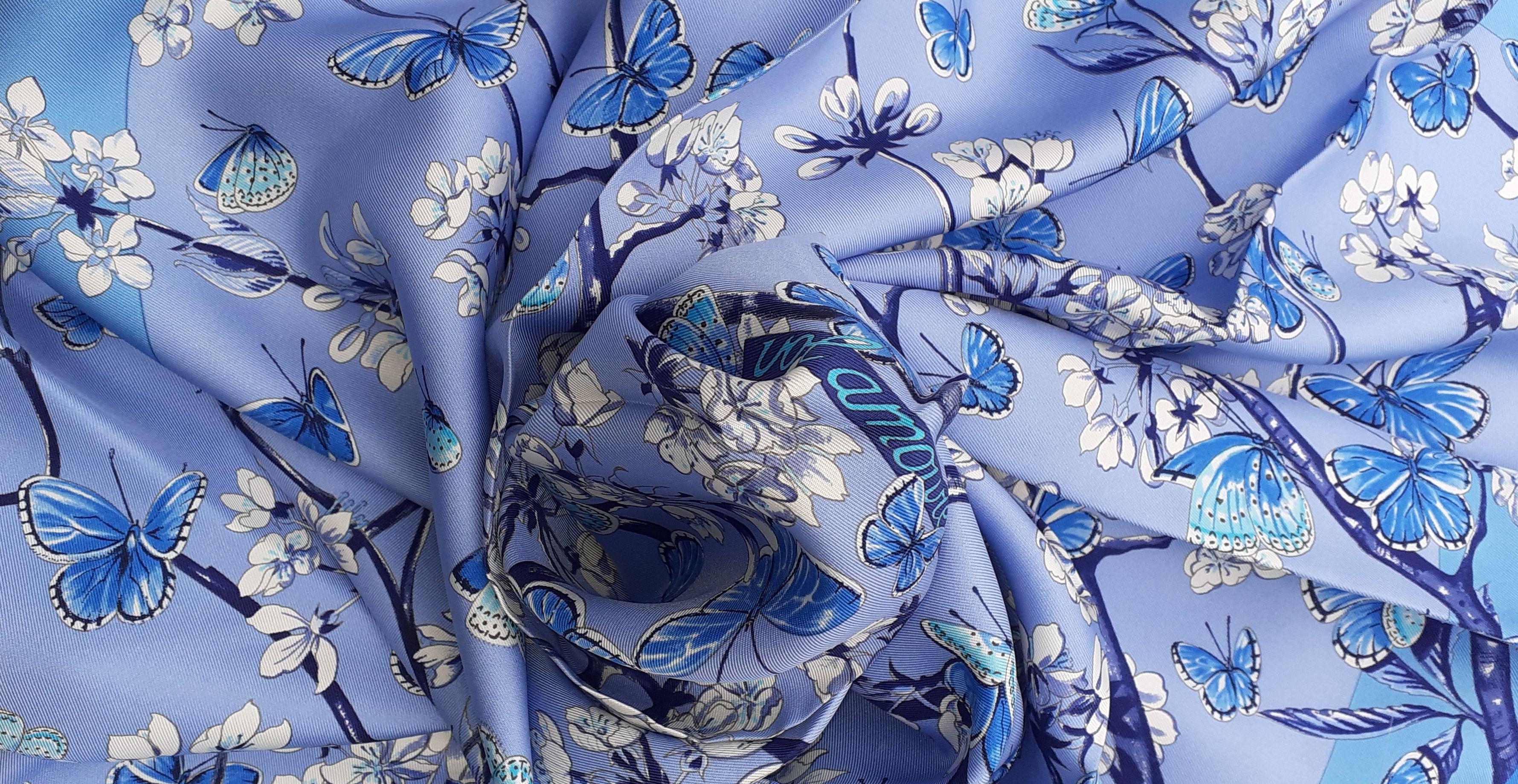 Hermès Silk Scarf Vol Amoureux des Azurés Butterflies Blue Toutsy 90 cm 6