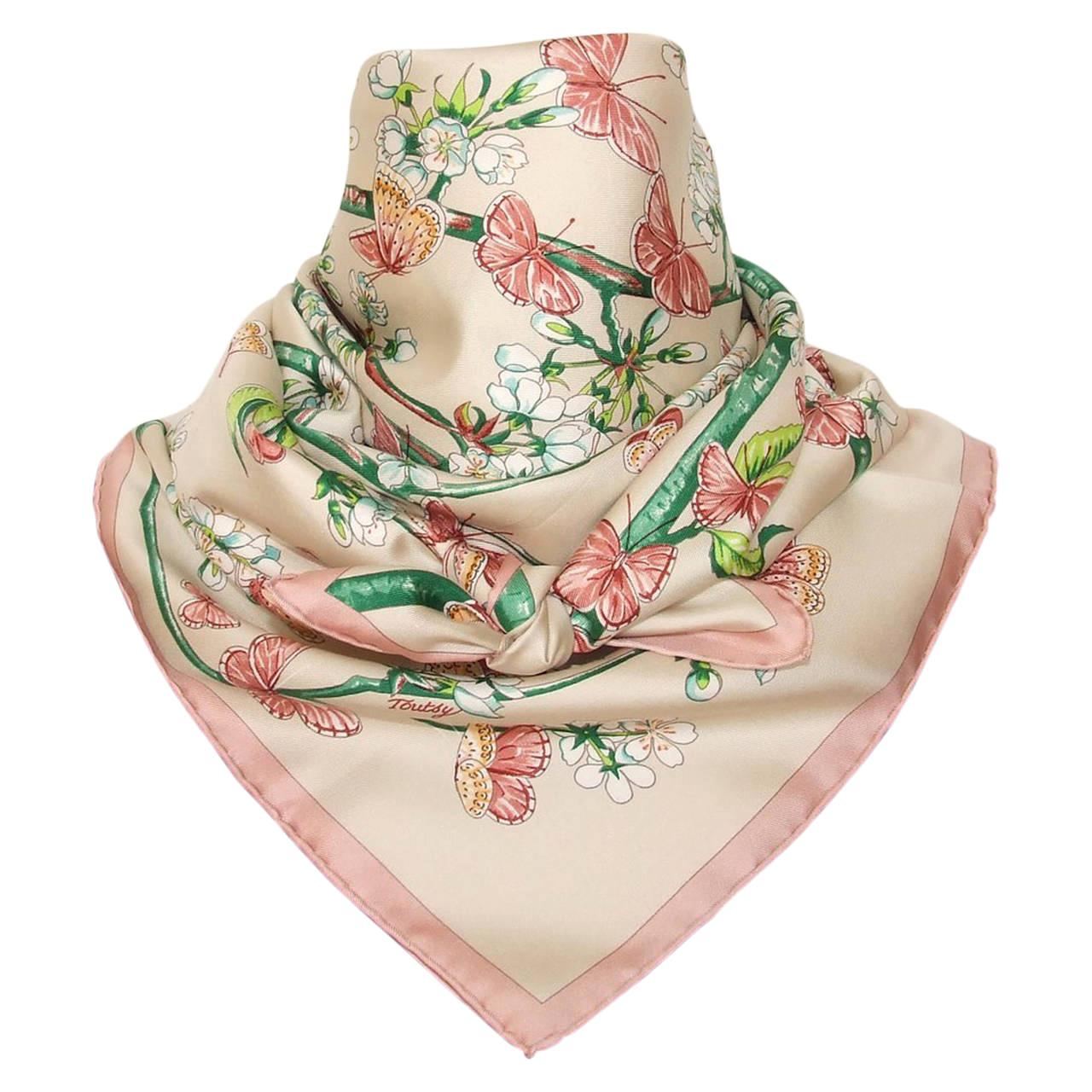 Hermès Silk Scarf Vol Amoureux des Azurés Butterflies Soft Pink 90 cm