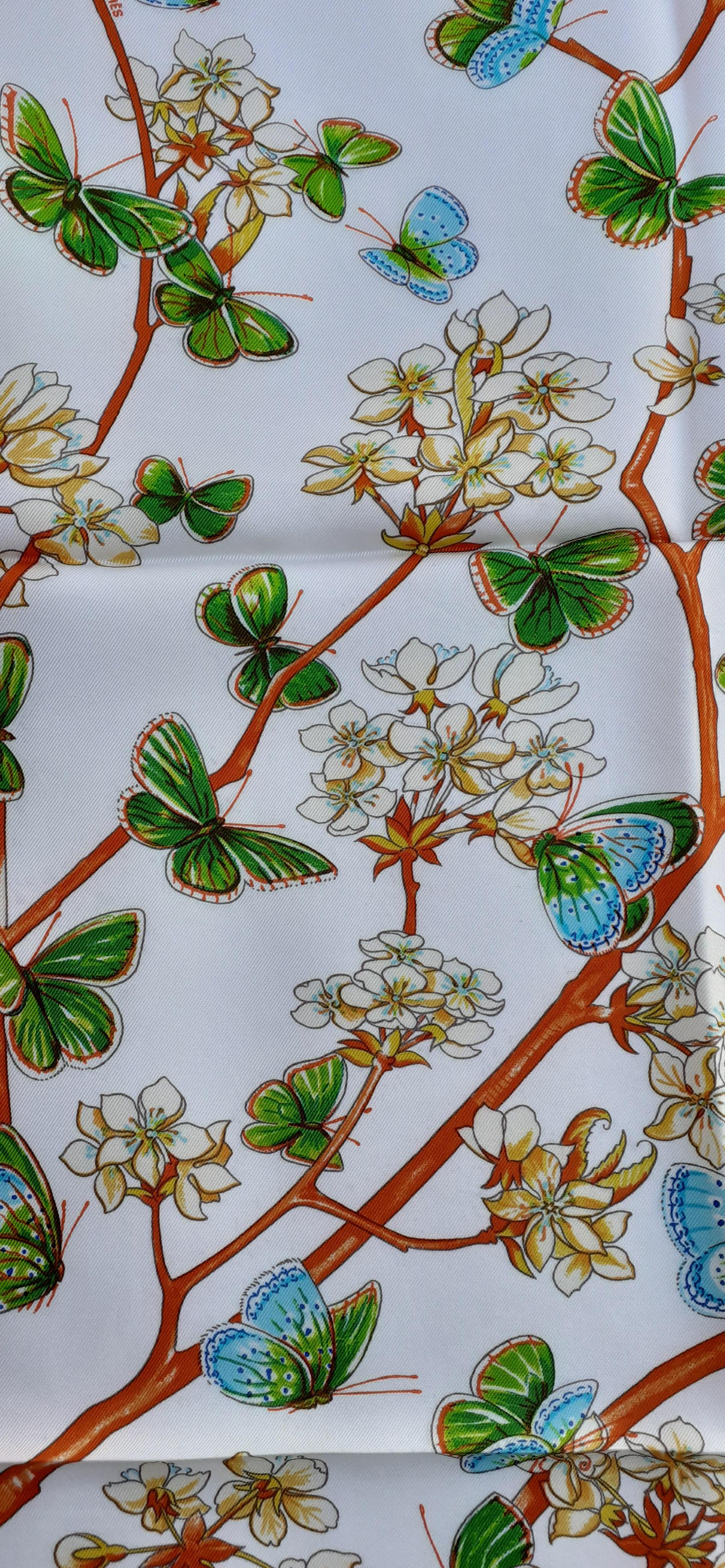 Hermès Silk Scarf Vol Amoureux des Azurés Butterflies White Green Toutsy 90 cm 6
