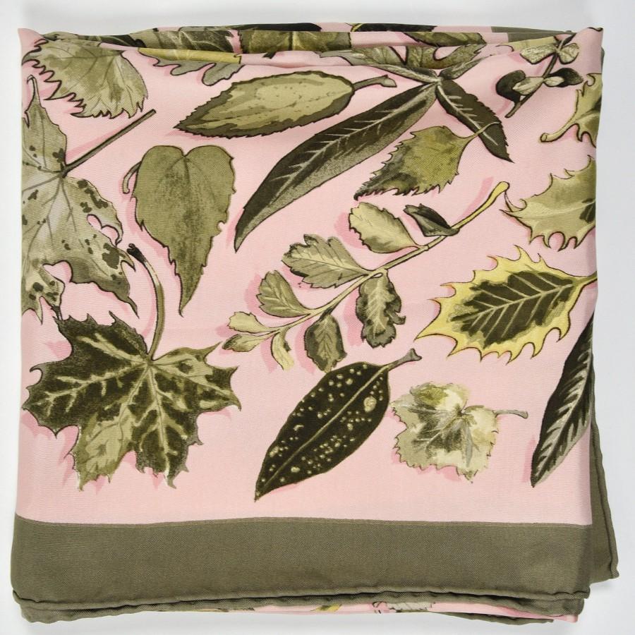 Women's or Men's Hermès Silk Square Pink and kaki Scarf 