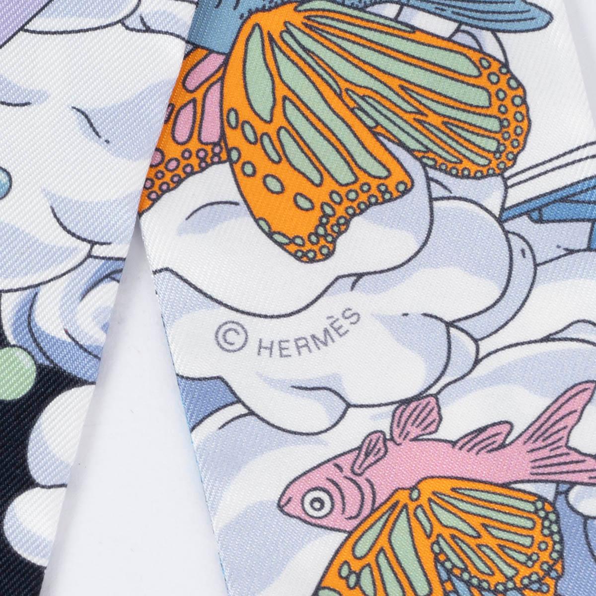 HERMES silk SUR MON NUAGE Twilly Scarf Noir Mauve Multicolore In New Condition In Zürich, CH