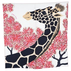HERMES silk THE THREE GRACES ZOOM 45 Scarf Creme Noir Blue Rouge