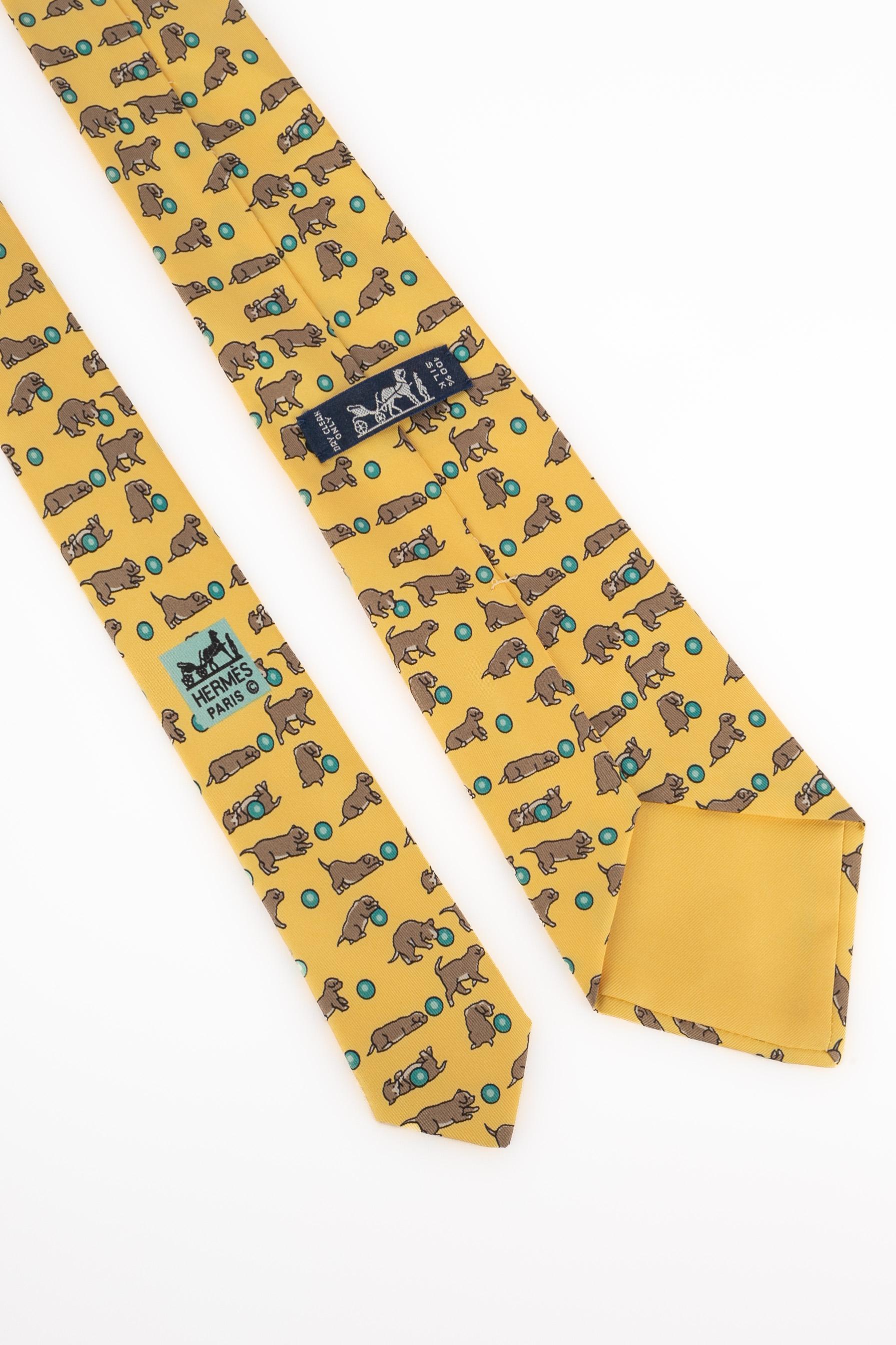 Hermès silk tie In Excellent Condition In SAINT-OUEN-SUR-SEINE, FR