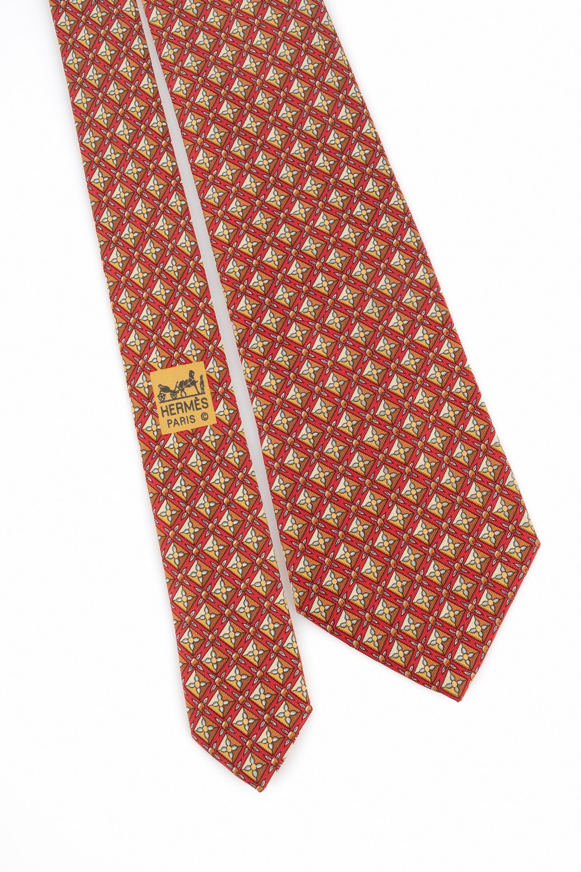 Men's Hermès silk tie For Sale