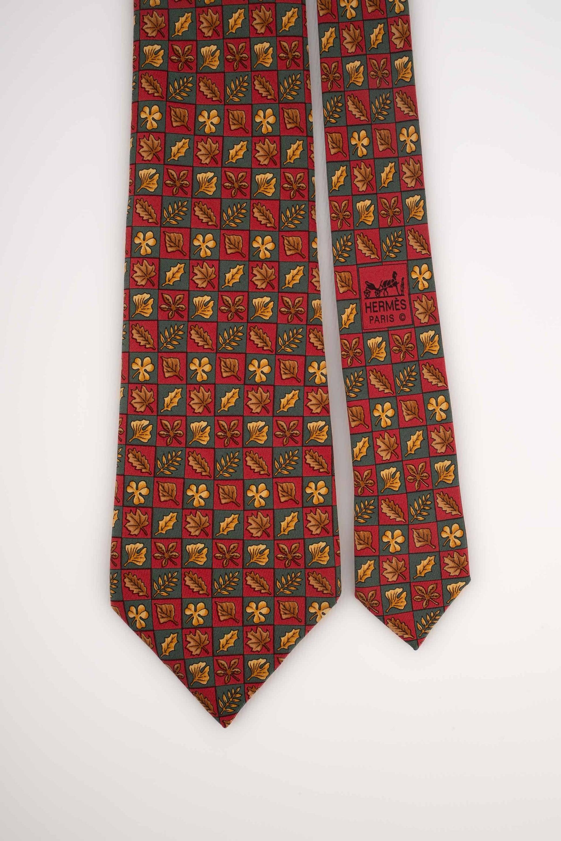 Brown Hermès Silk Tie Illustrated with Leaves For Sale