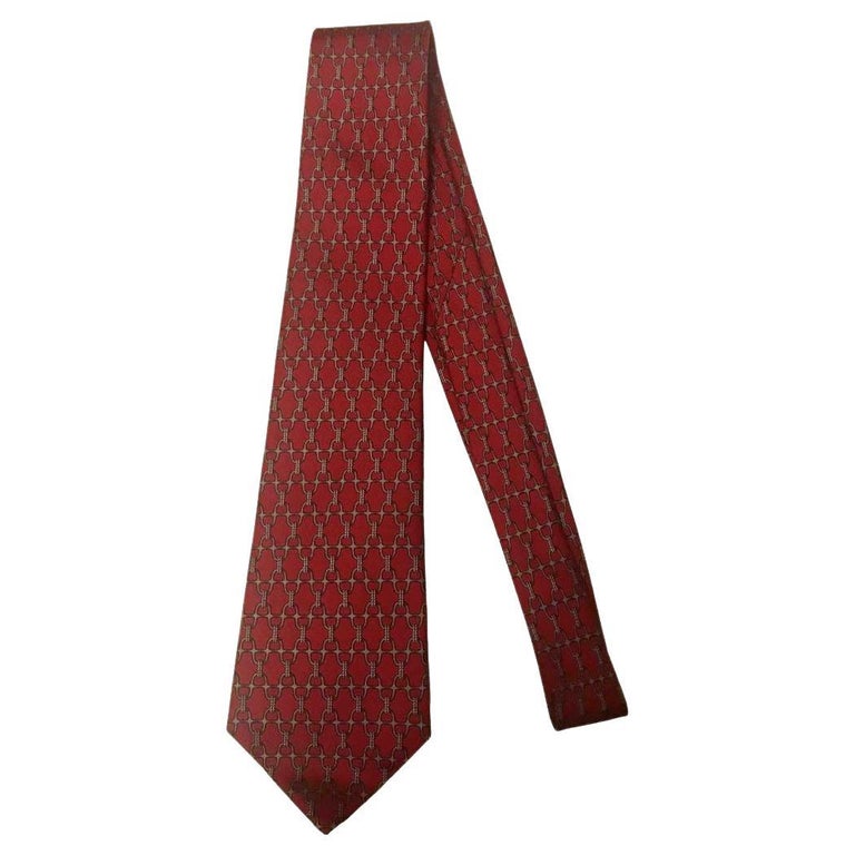 Vintage Reine Seide 100% silk tie with paisley motifs at 1stDibs | reine  seide tie, seide silk, silk seide