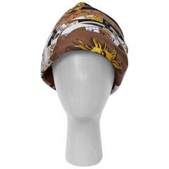 Turbante de seda Hermès con estampado "Astrologie", 1963