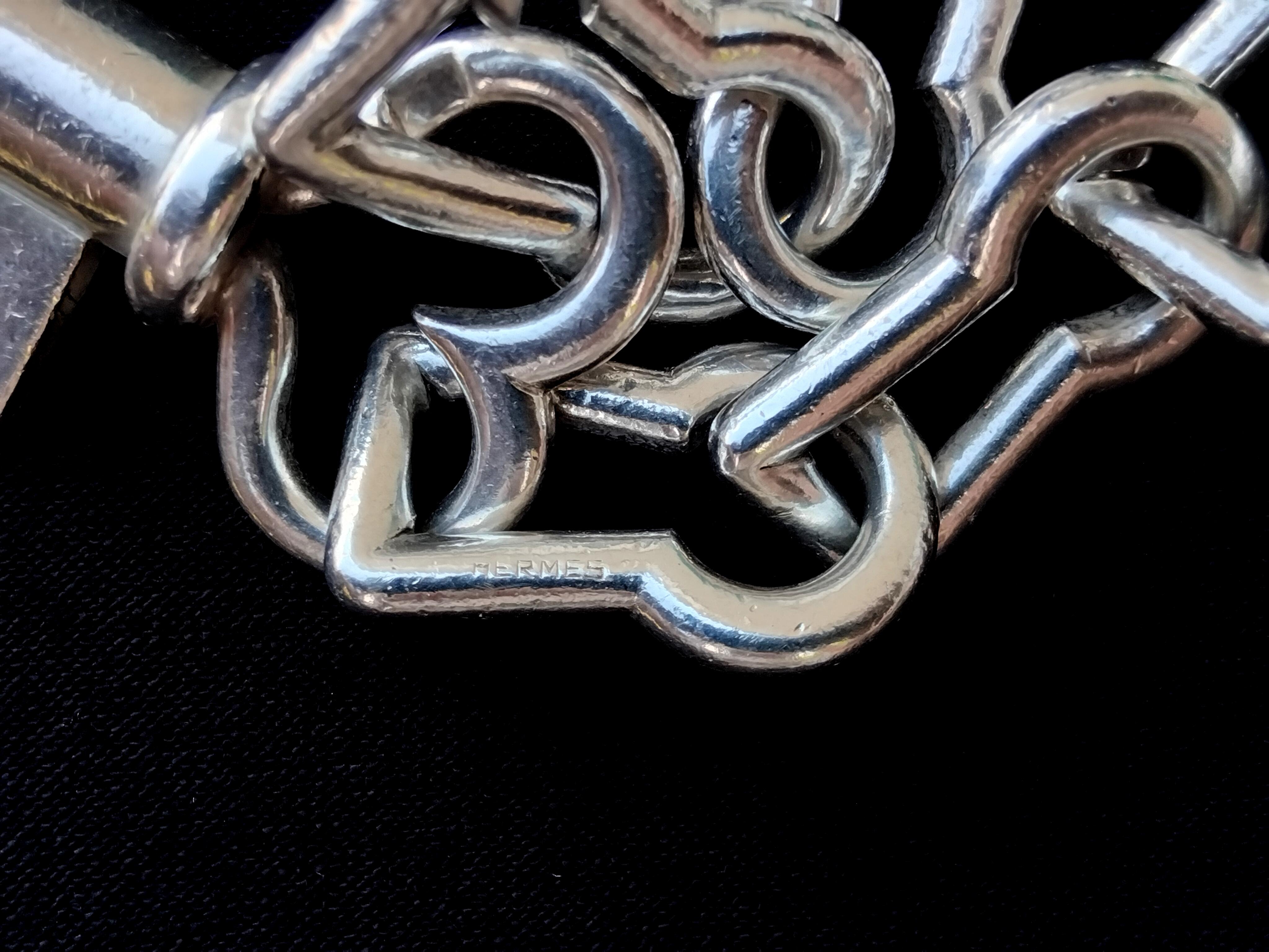 Hermès Silver Bracelet Keyhole Shaped Links Key Charm Clasp en vente 10