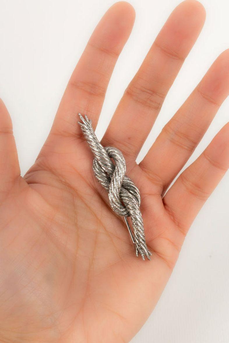 Hermès Silver Knot of Eight in Rope Brooch 4