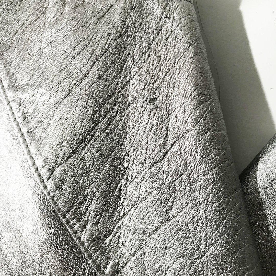 Hermès Silver Leather Trench In Fair Condition In Los Angeles, CA