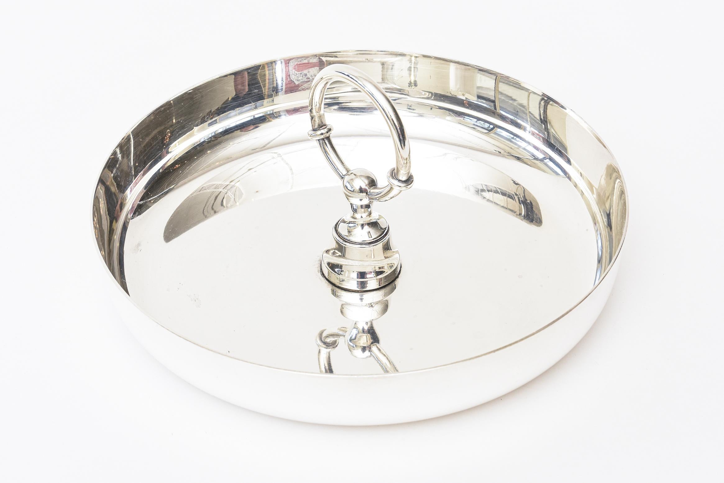 Hermès Vintage Silver Plate Double Bridle Post Tray or Barware (Moderne) im Angebot