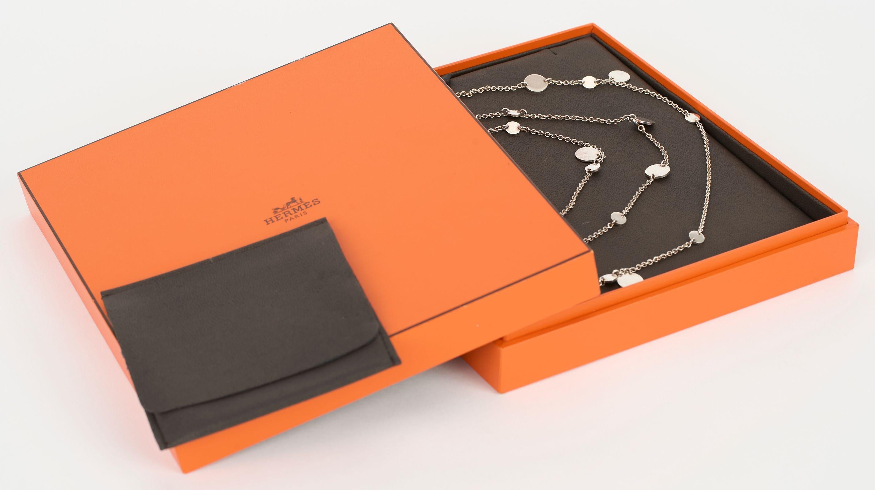 Sautoir Hermès en argent et or rose en vente 4