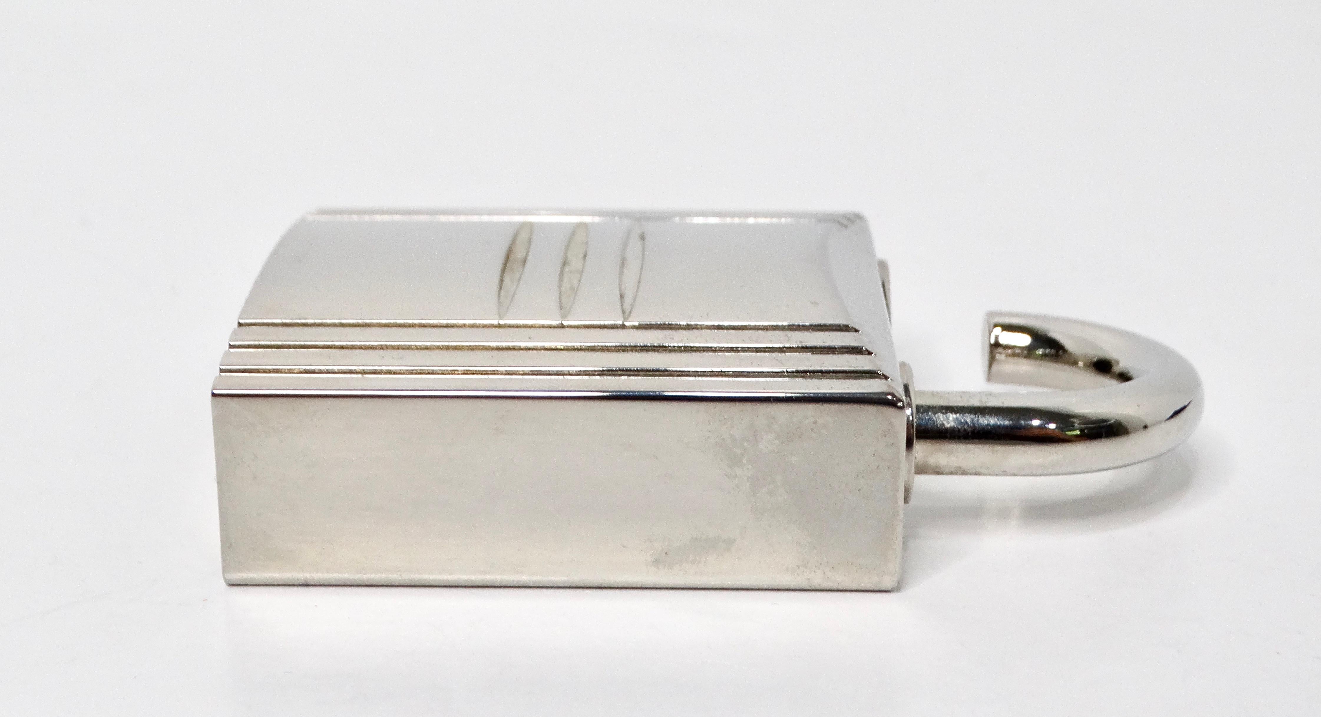 Hermes Silver-Tone Padlock Fragrance Spray Holder In Good Condition For Sale In Scottsdale, AZ