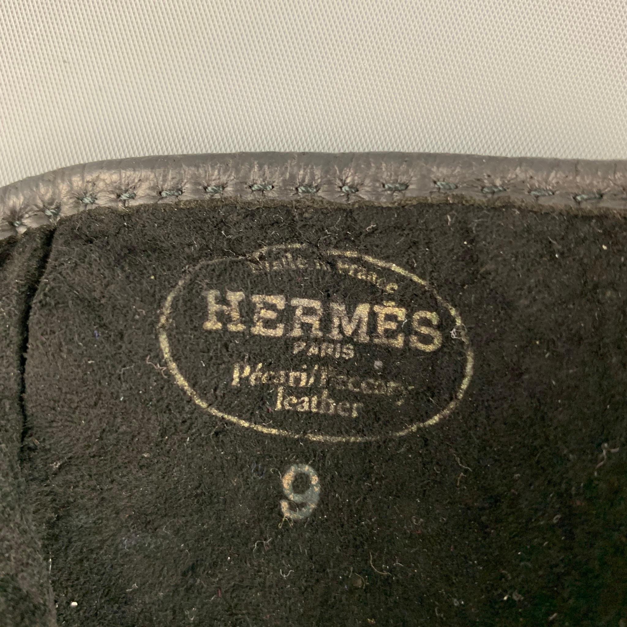 HERMES Size 9 Black Perforated Fingerless Driving Gloves In Good Condition In San Francisco, CA