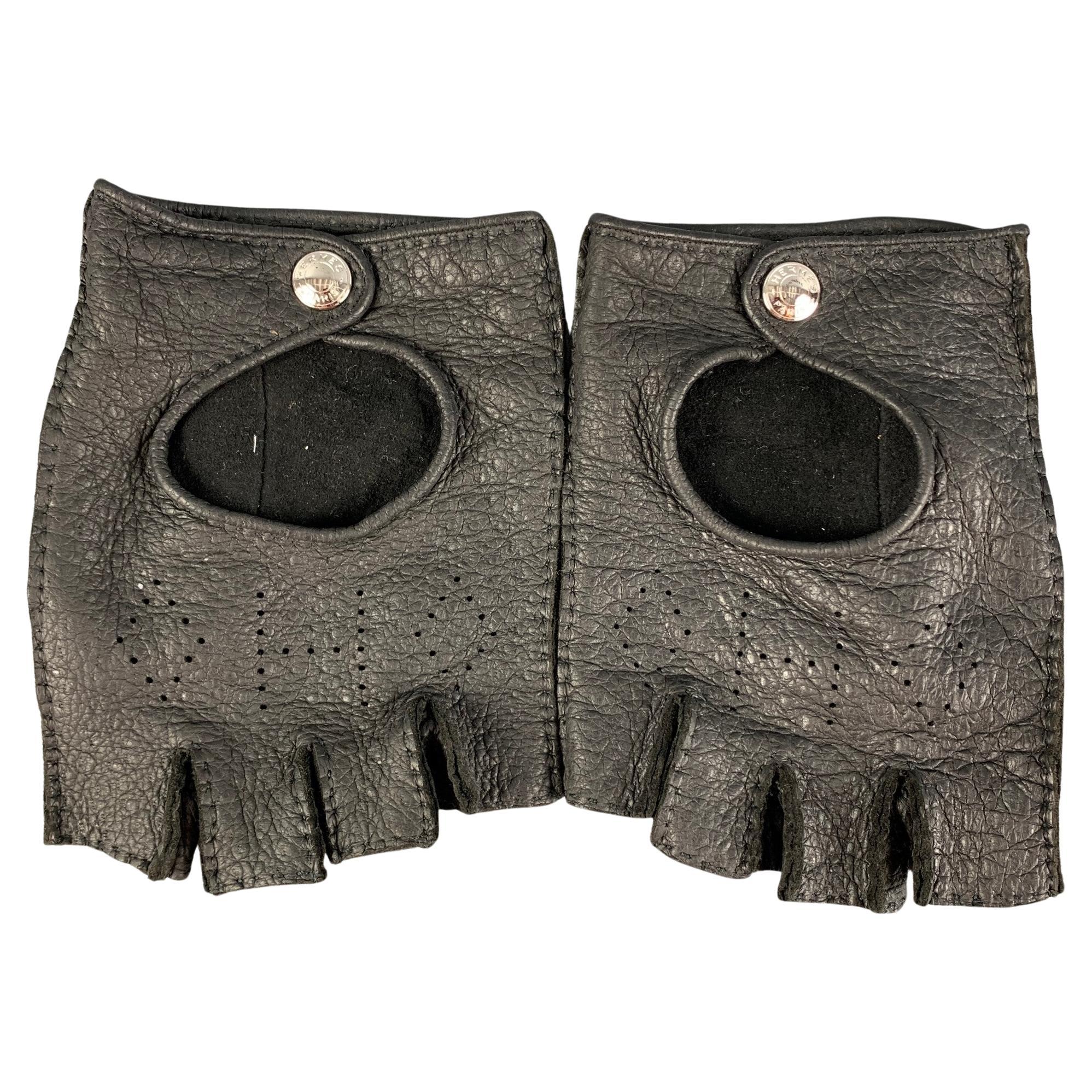 Vintage Chanel Gloves - 35 For Sale at 1stDibs | chanel lace gloves, chanel. gloves, chanel leather gloves with fur
