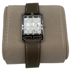 Hermès Small Cape Cod Watch in Brown Leather