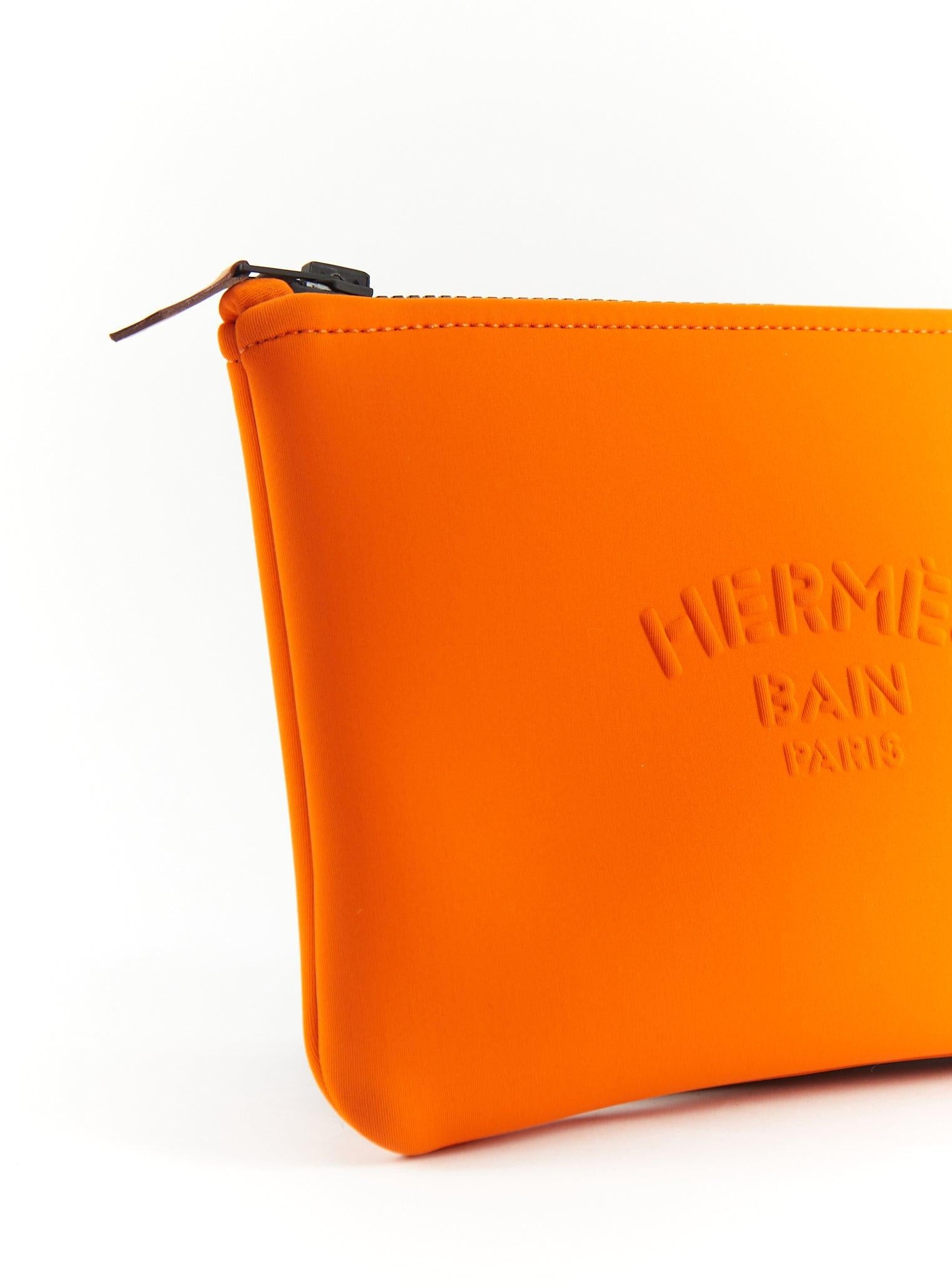 Hermès PETIT CASE NEOBAIN Orange Neuf - En vente à London, GB