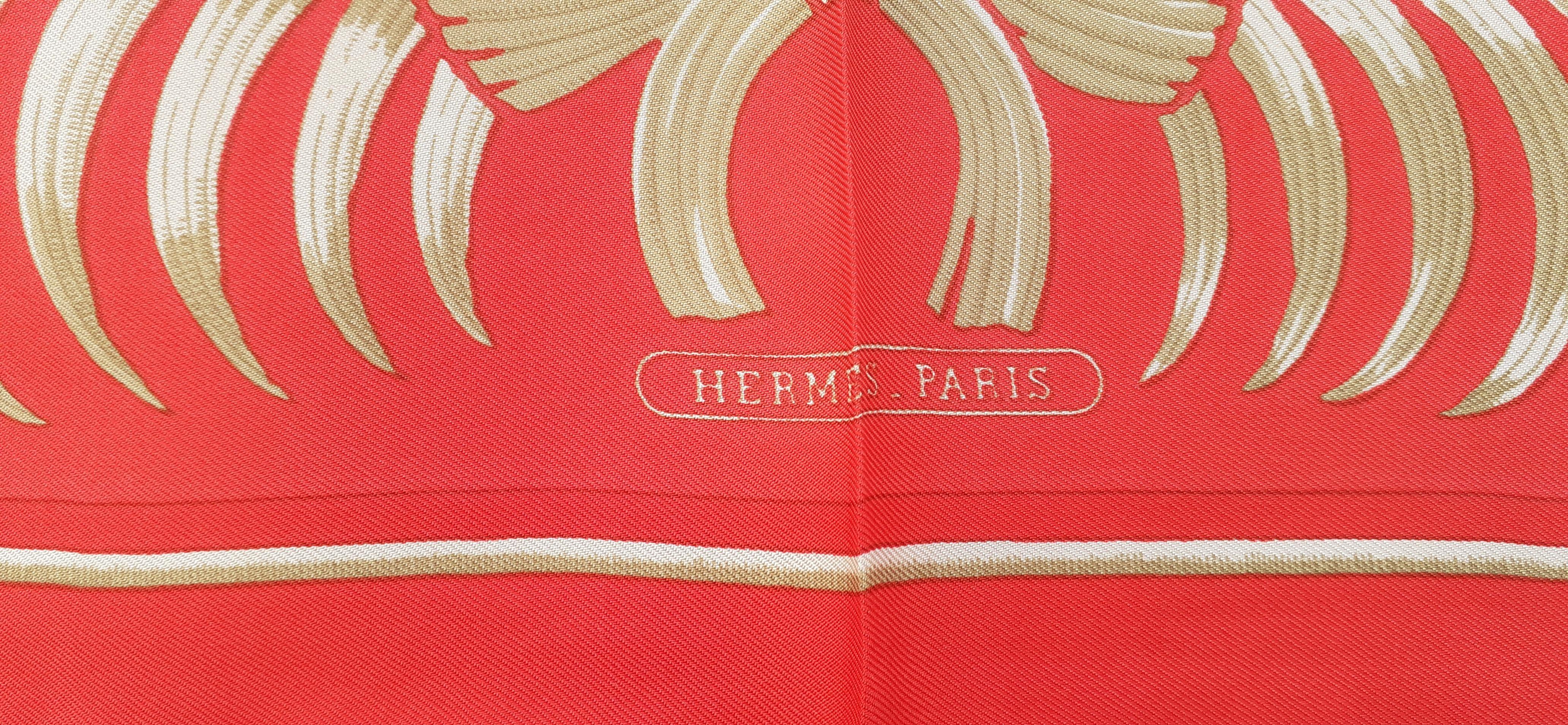 Petite écharpe en soie Hermès Gavroche Pocket Square Tigre Royal Fleuri 16' en vente 1