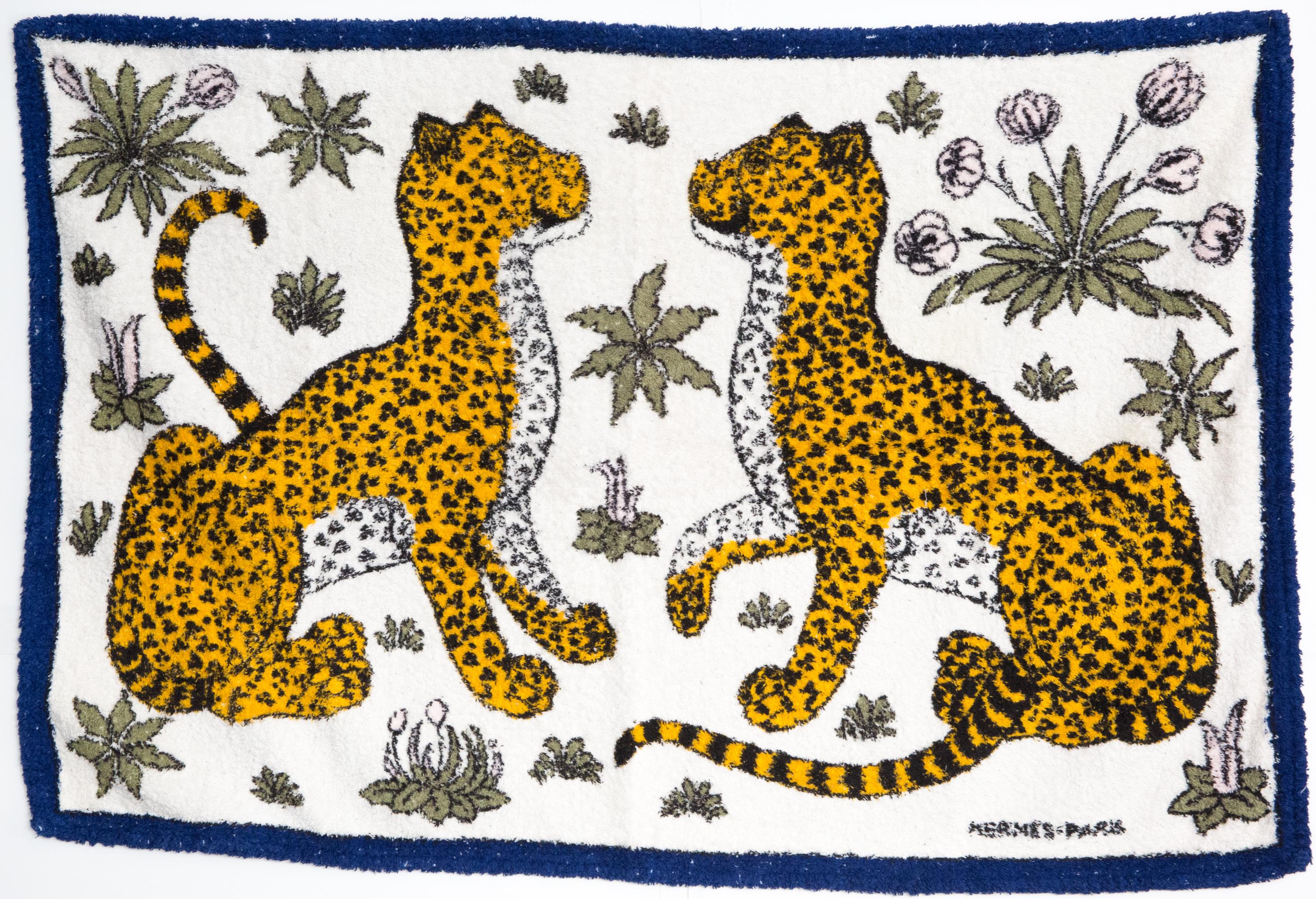 Hermes Small Size Blue Cotton Beach Towel Leopards by C. Vauzelles In Good Condition For Sale In Paris, FR