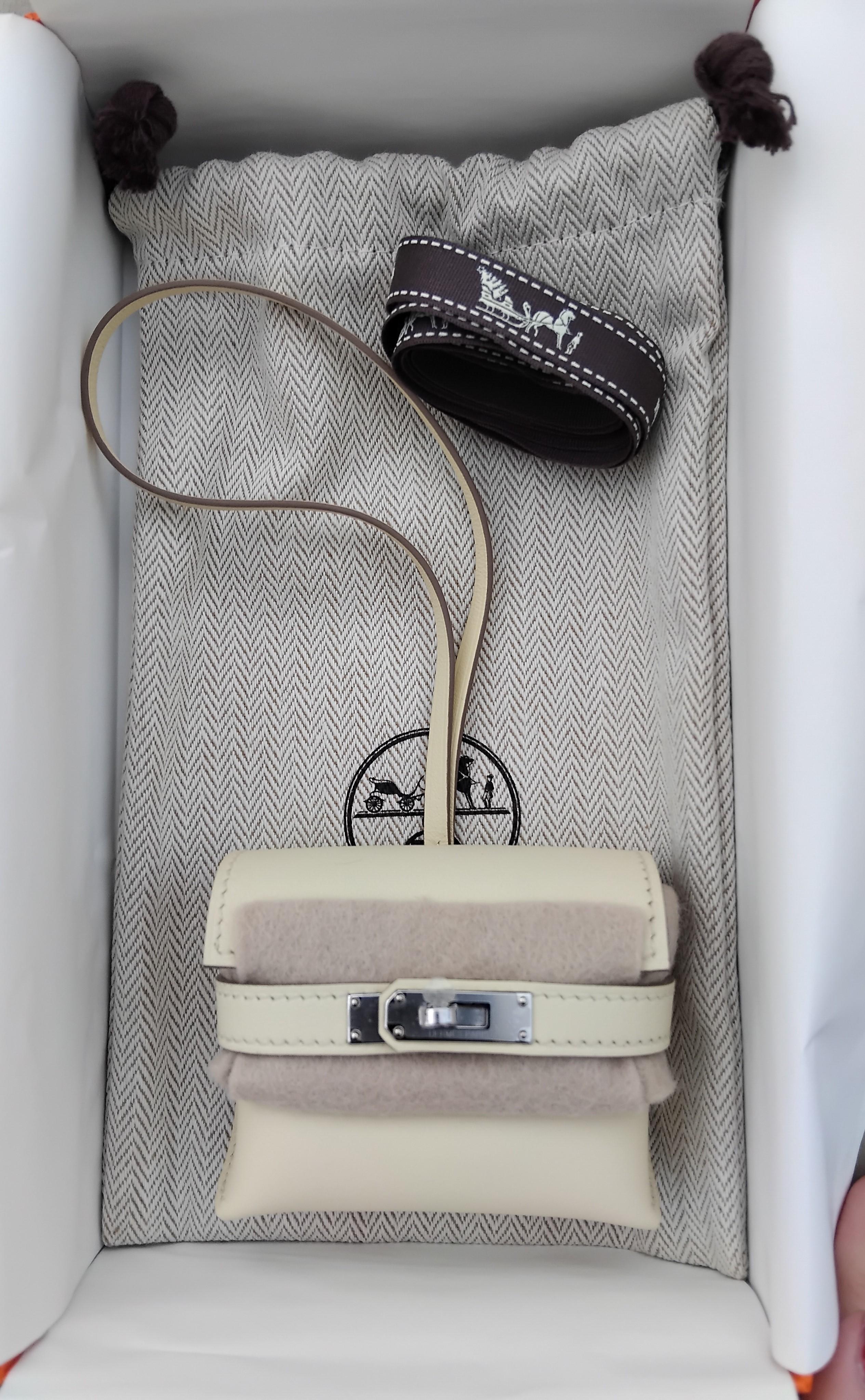 Hermès in pelle liscia Jaune Milton Kellyfestival Borsa Kelly Charm in vendita 6