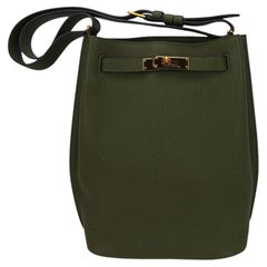 Hermes So Kelly 22 Vert Veronese Tote Shoulder Bag Gold Hardware Togo Leather