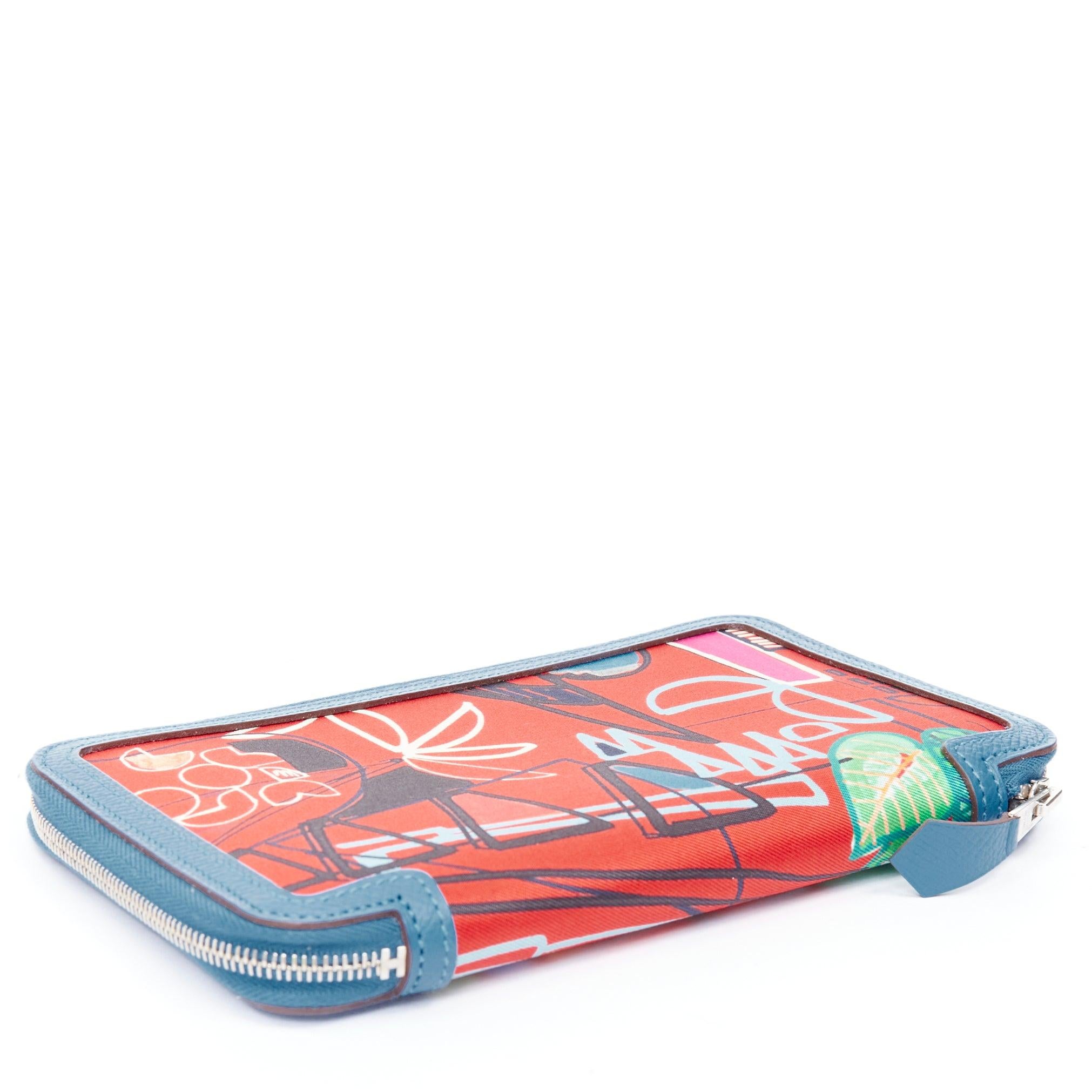 HERMES Soie Cool Azap rosso stampa geometrica seta blu pelle zip intorno portafoglio In condizioni ottime in vendita a Hong Kong, NT