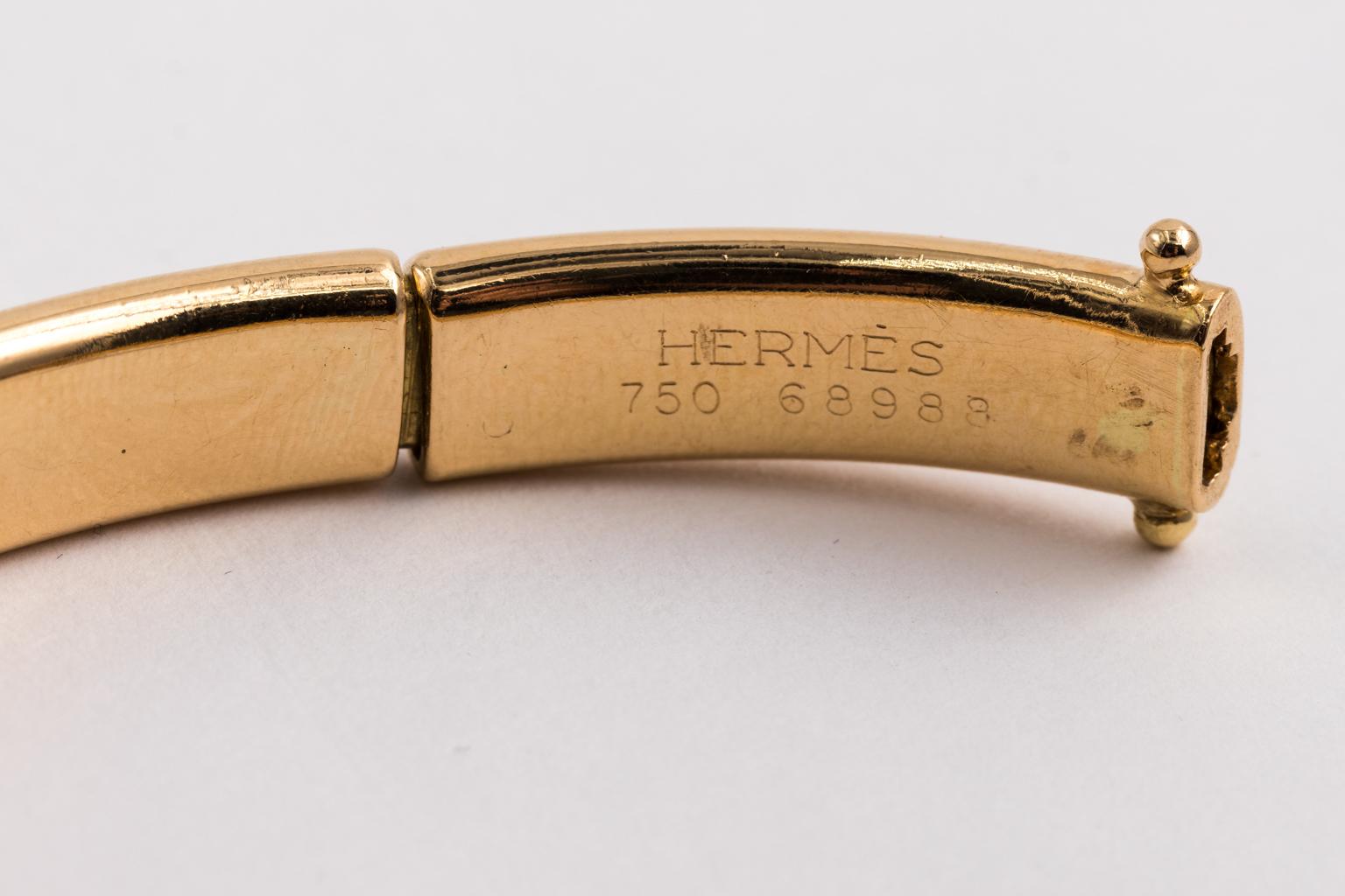 Hermes Solid 18 Karat Yellow Gold Flex Bangle Bracelet For Sale 5