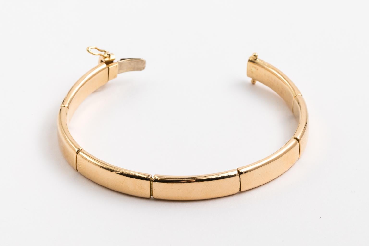 Hermes Solid 18 Karat Yellow Gold Flex Bangle Bracelet For Sale 4