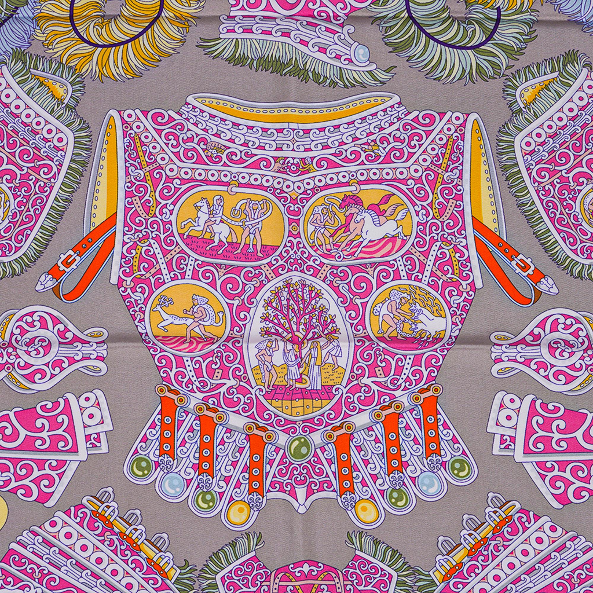 Hermes Sous l'Egide de Mars Wash Scarf Gris Nacre / Rose / Vert Silk 90 cm 9