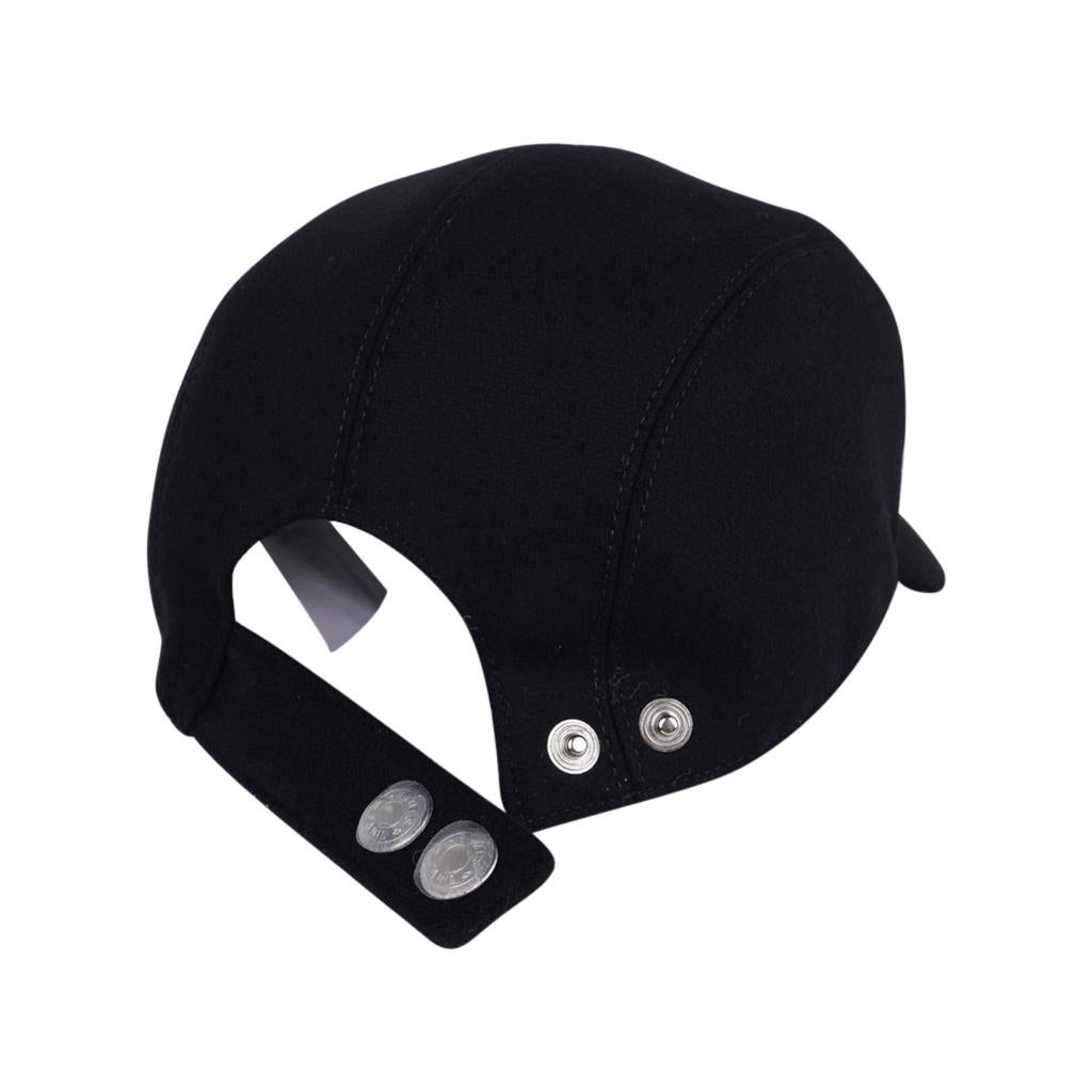 Hermes Spider Robot Limited Edition Cashmere Black Cap Hat 60 For Sale 1